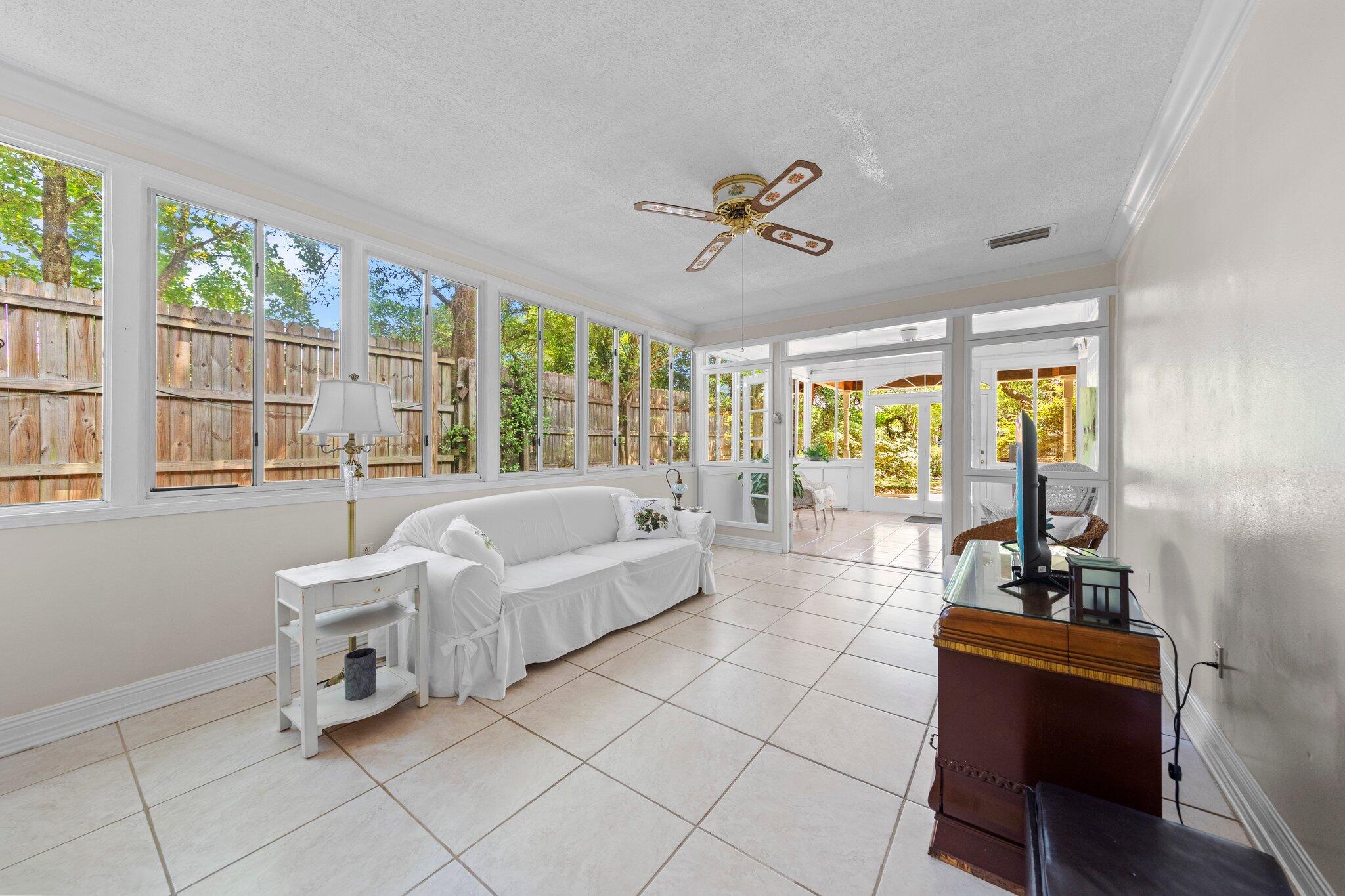 BELLA VISTA HEIGHTS - Residential