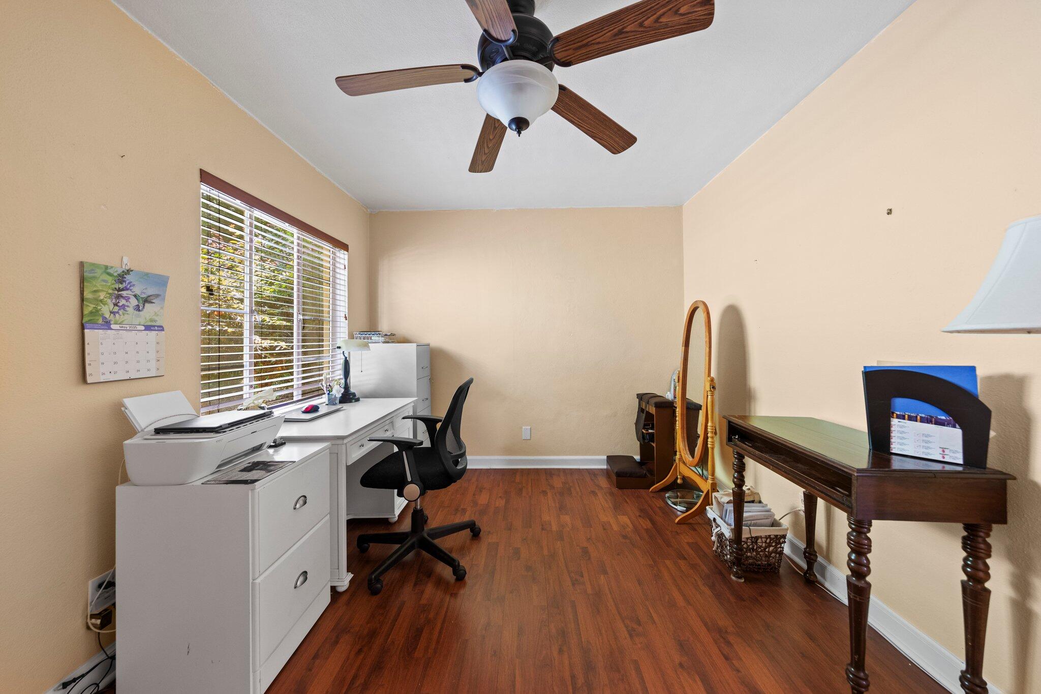 BELLA VISTA HEIGHTS - Residential