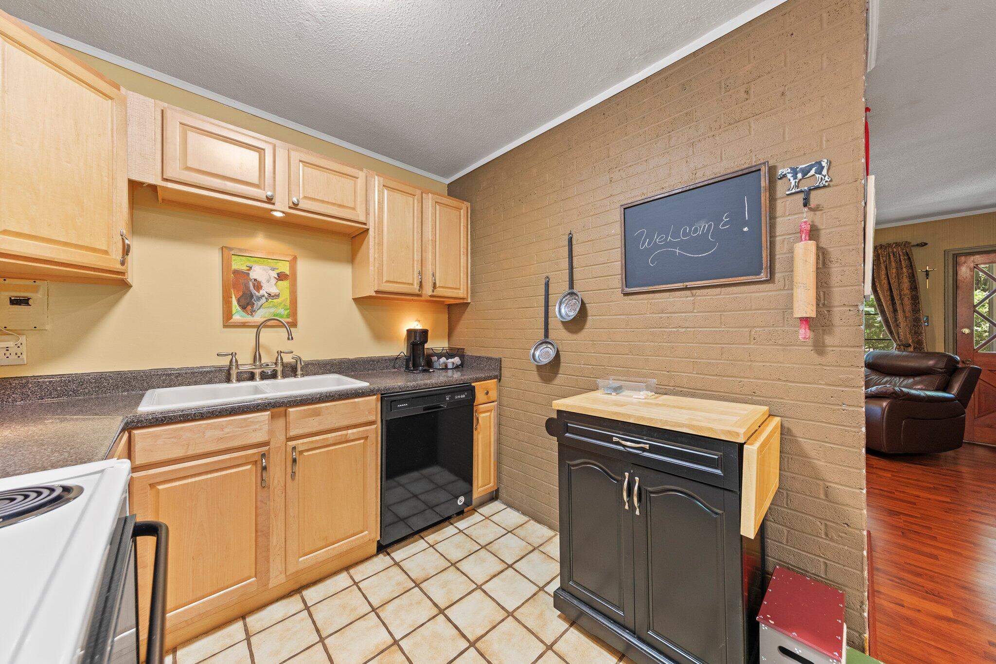 BELLA VISTA HEIGHTS - Residential