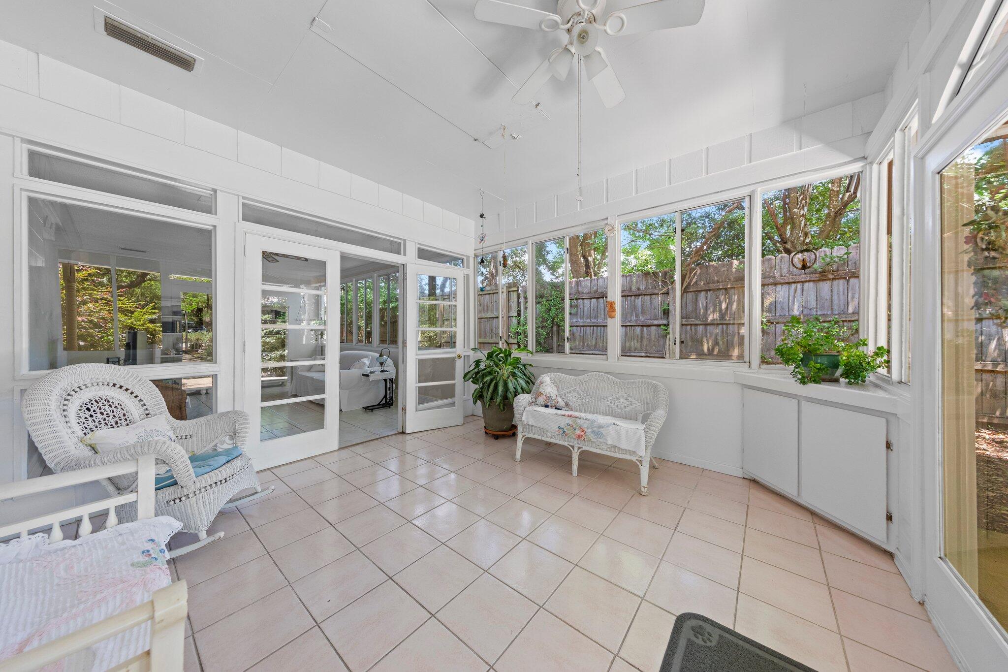 BELLA VISTA HEIGHTS - Residential