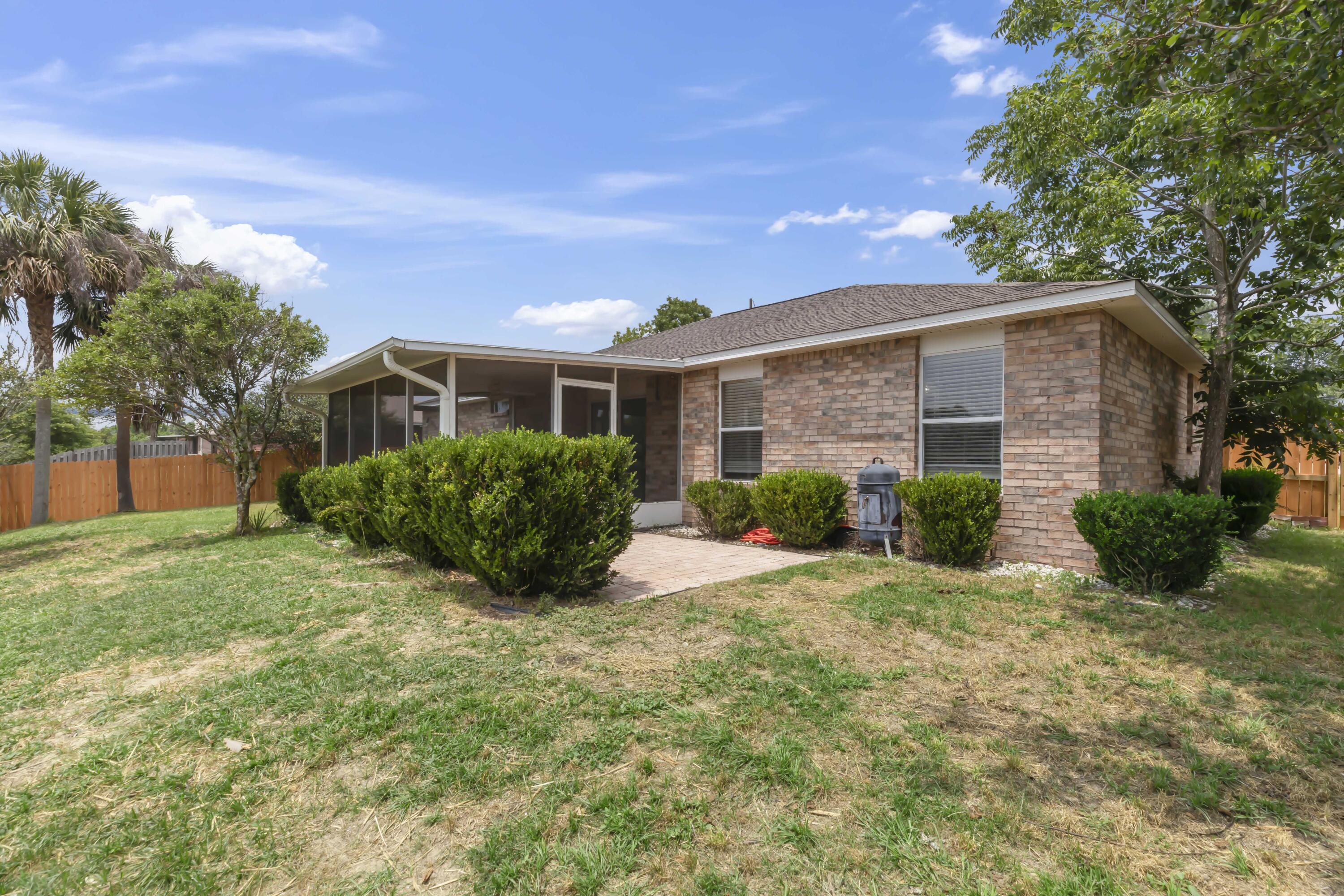 NORTHVIEW ESTATES 7TH ADDN - Residential