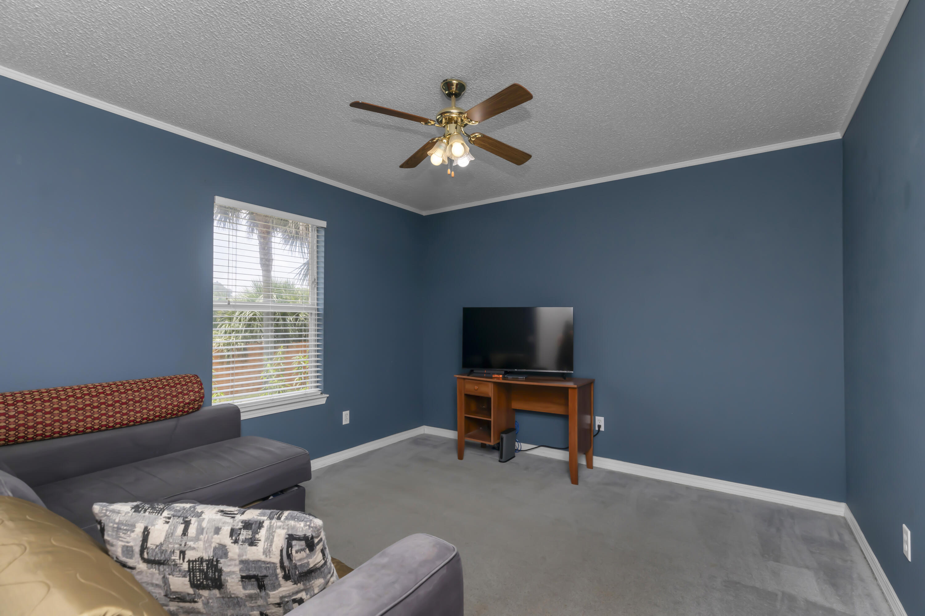 NORTHVIEW ESTATES 7TH ADDN - Residential