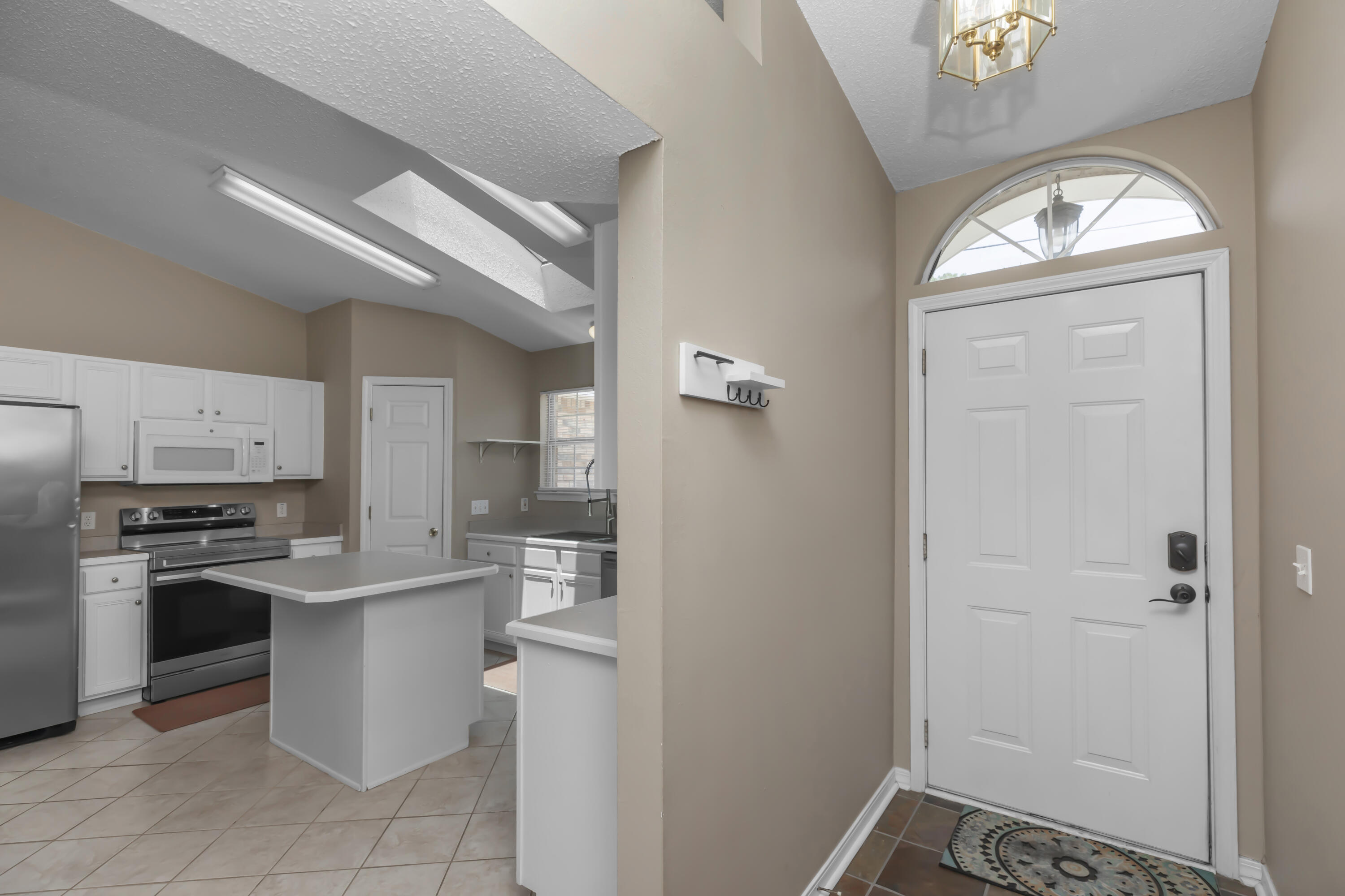 NORTHVIEW ESTATES 7TH ADDN - Residential