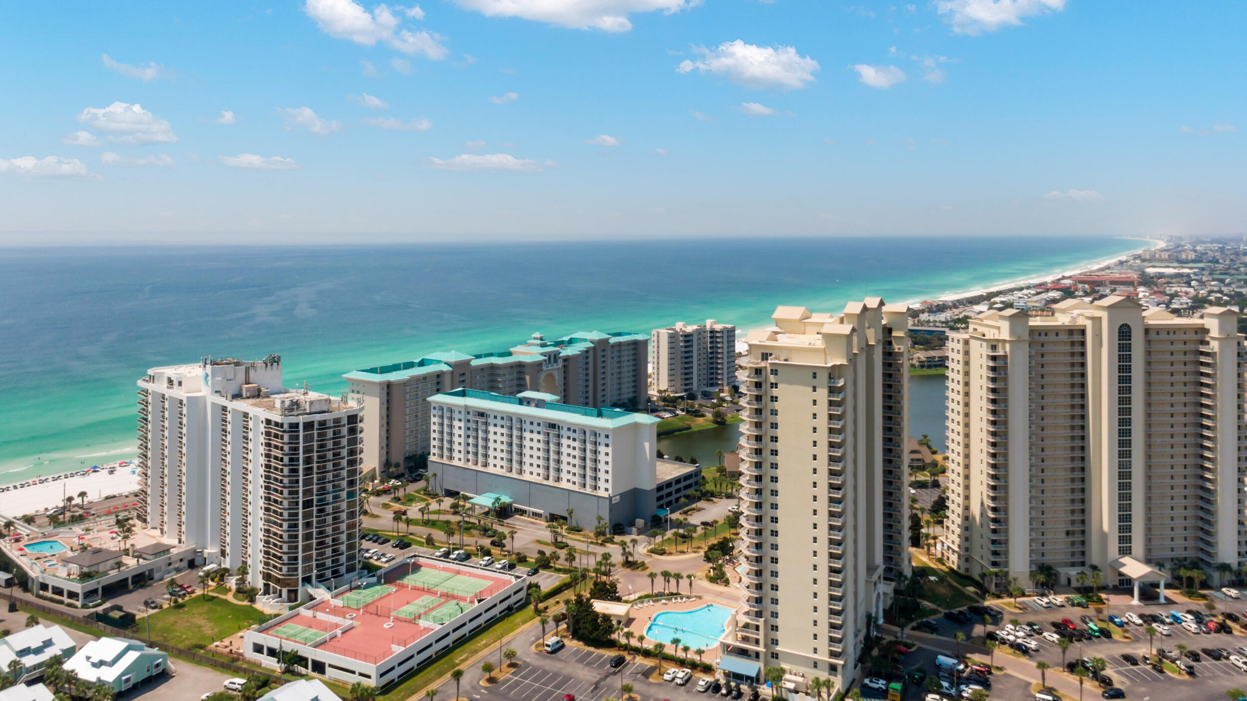 ARIEL DUNES - Residential
