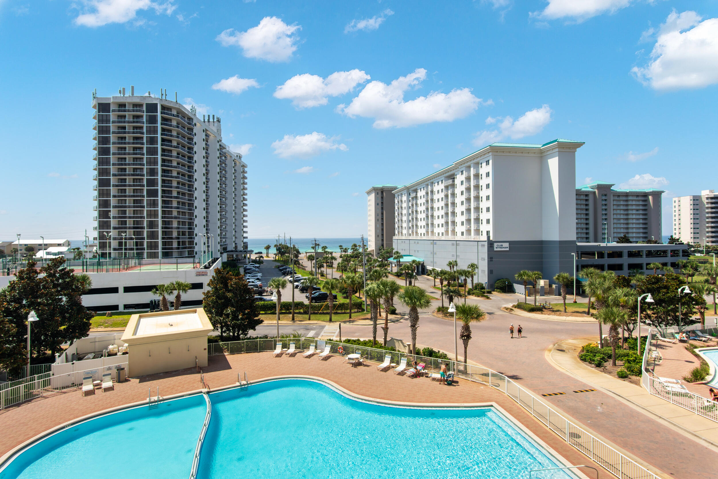 ARIEL DUNES - Residential