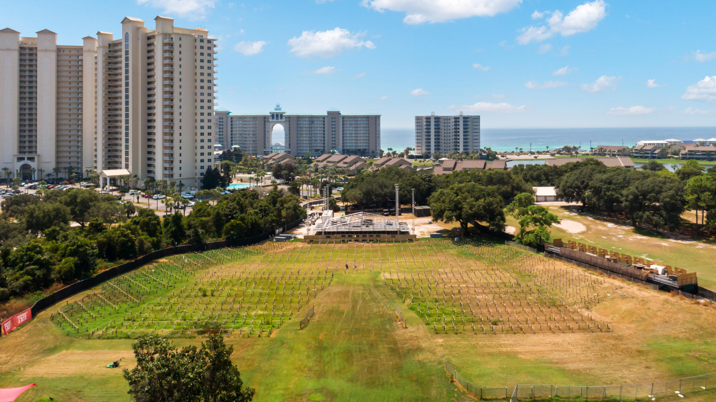 ARIEL DUNES - Residential