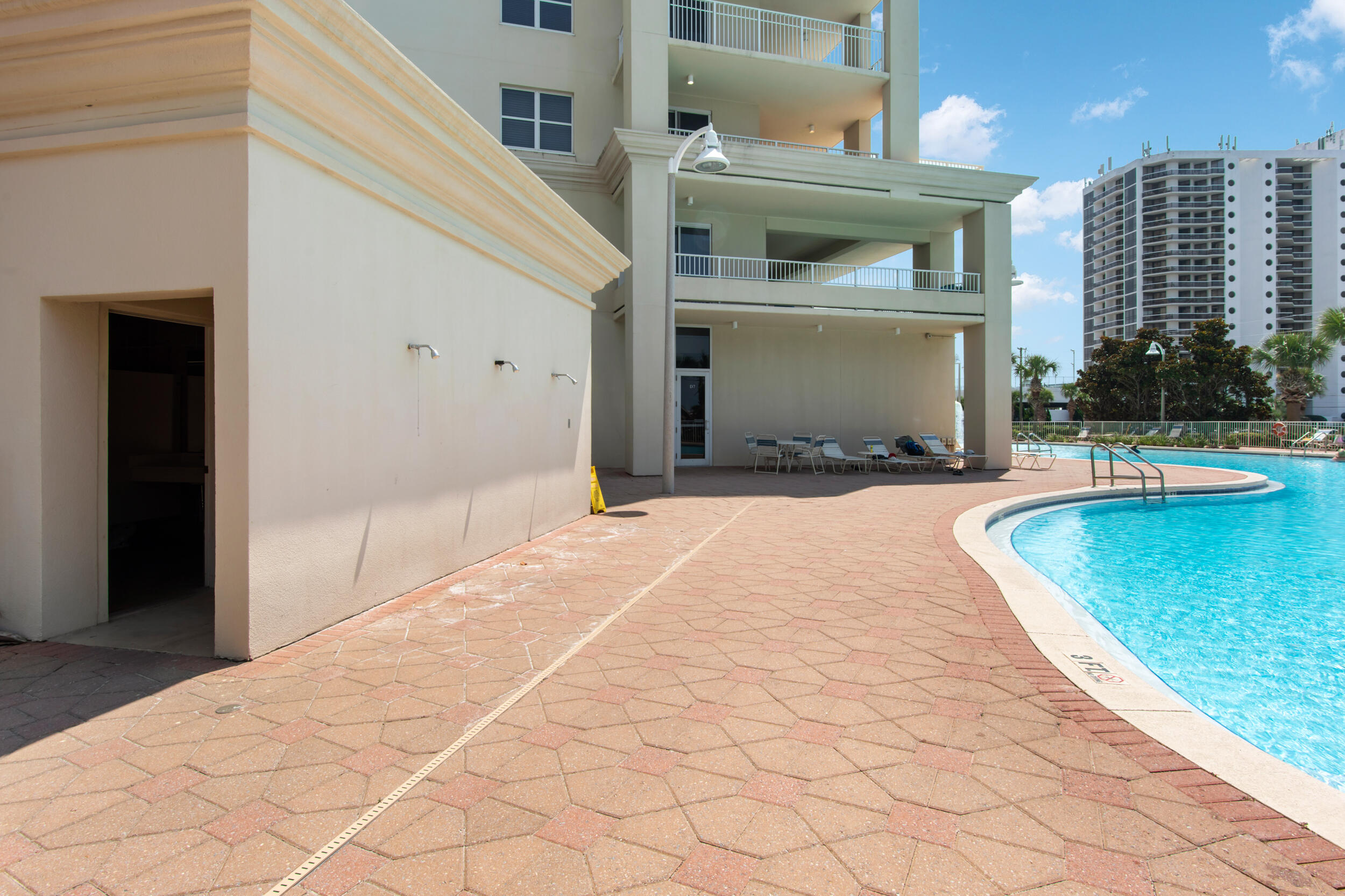 ARIEL DUNES - Residential