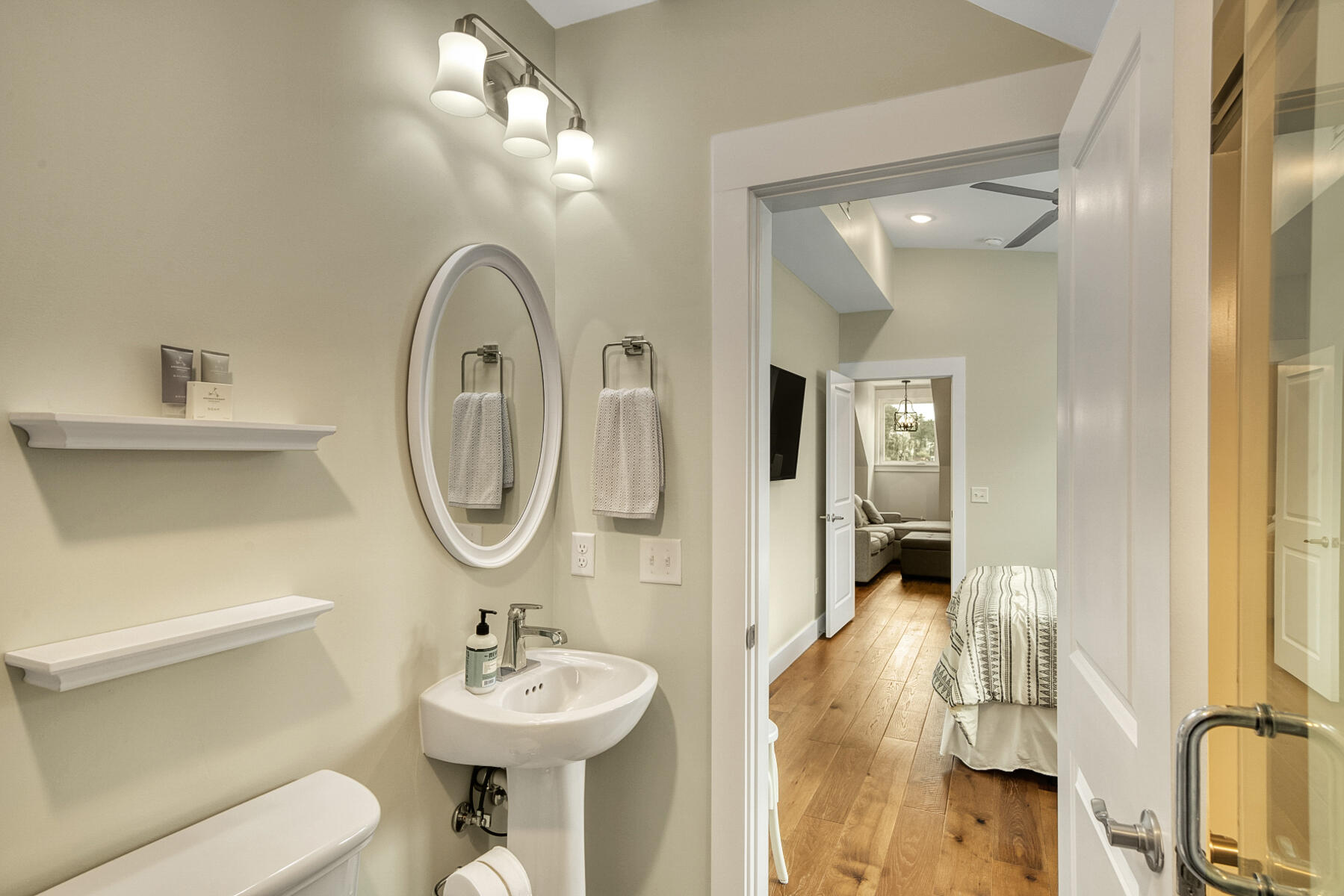 GRAND POINTE - Residential