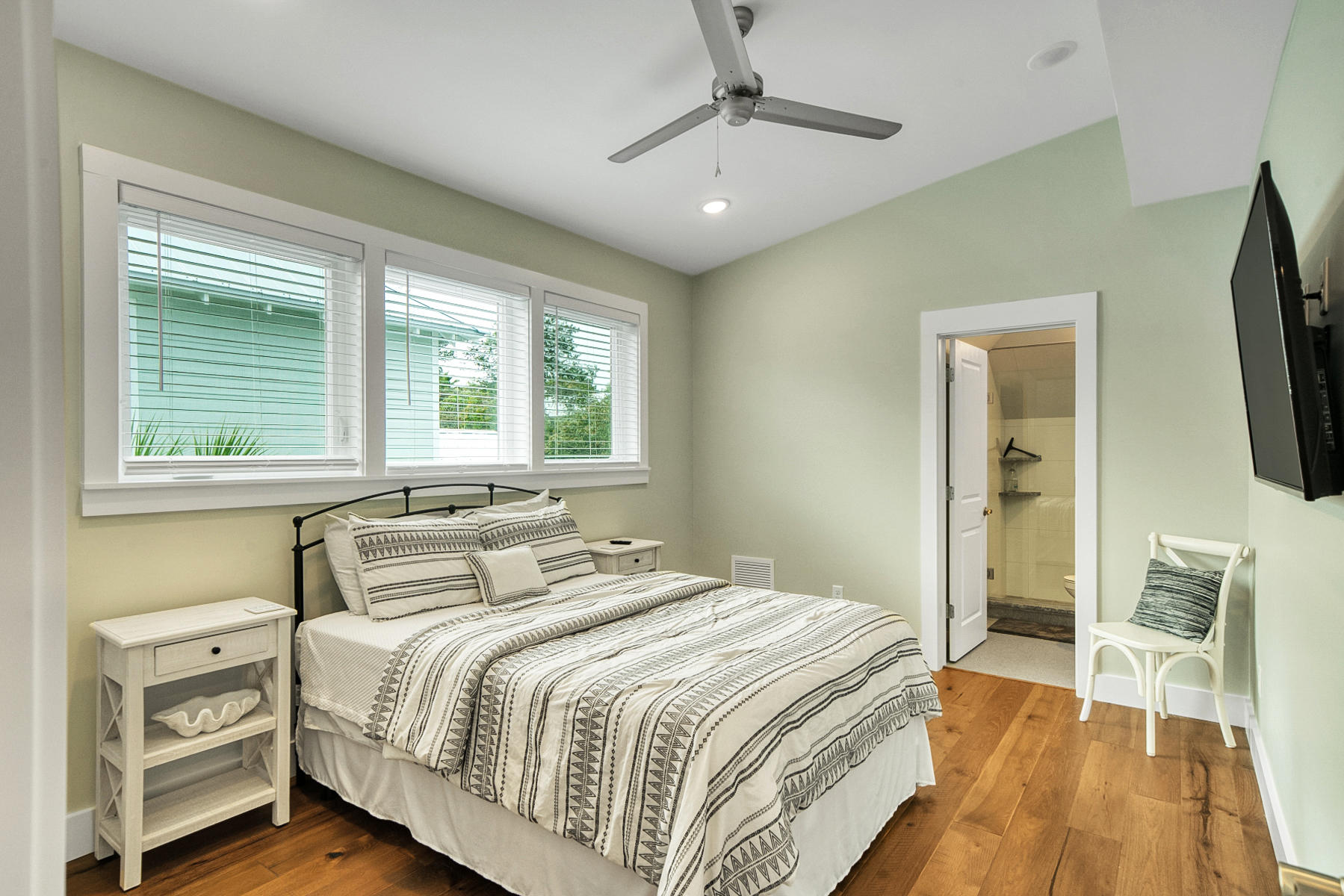 GRAND POINTE - Residential