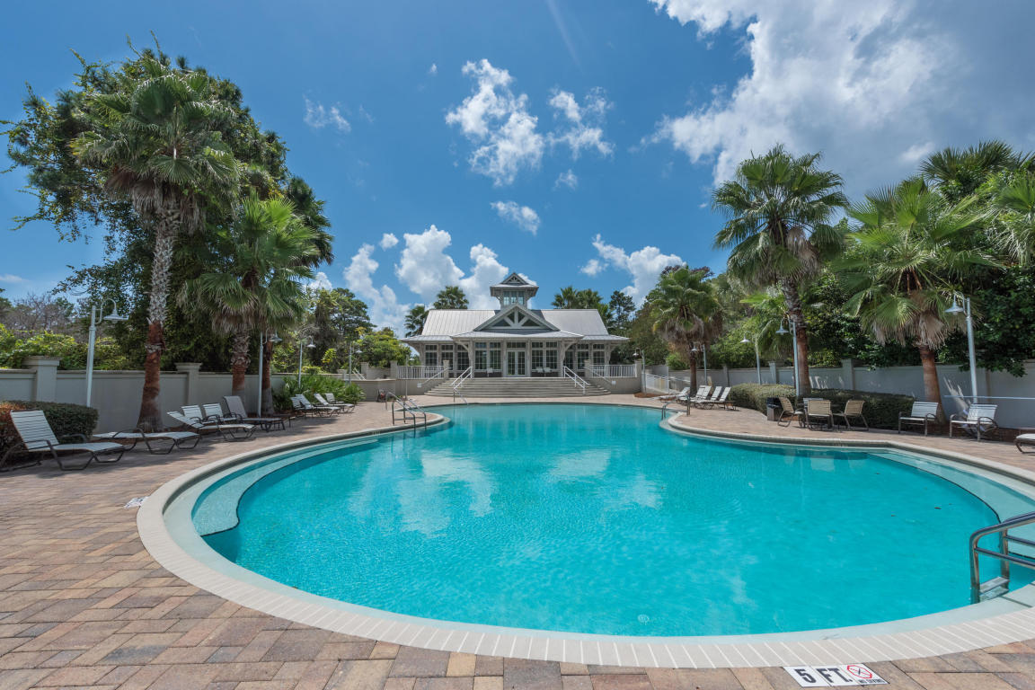 GRAND POINTE - Residential