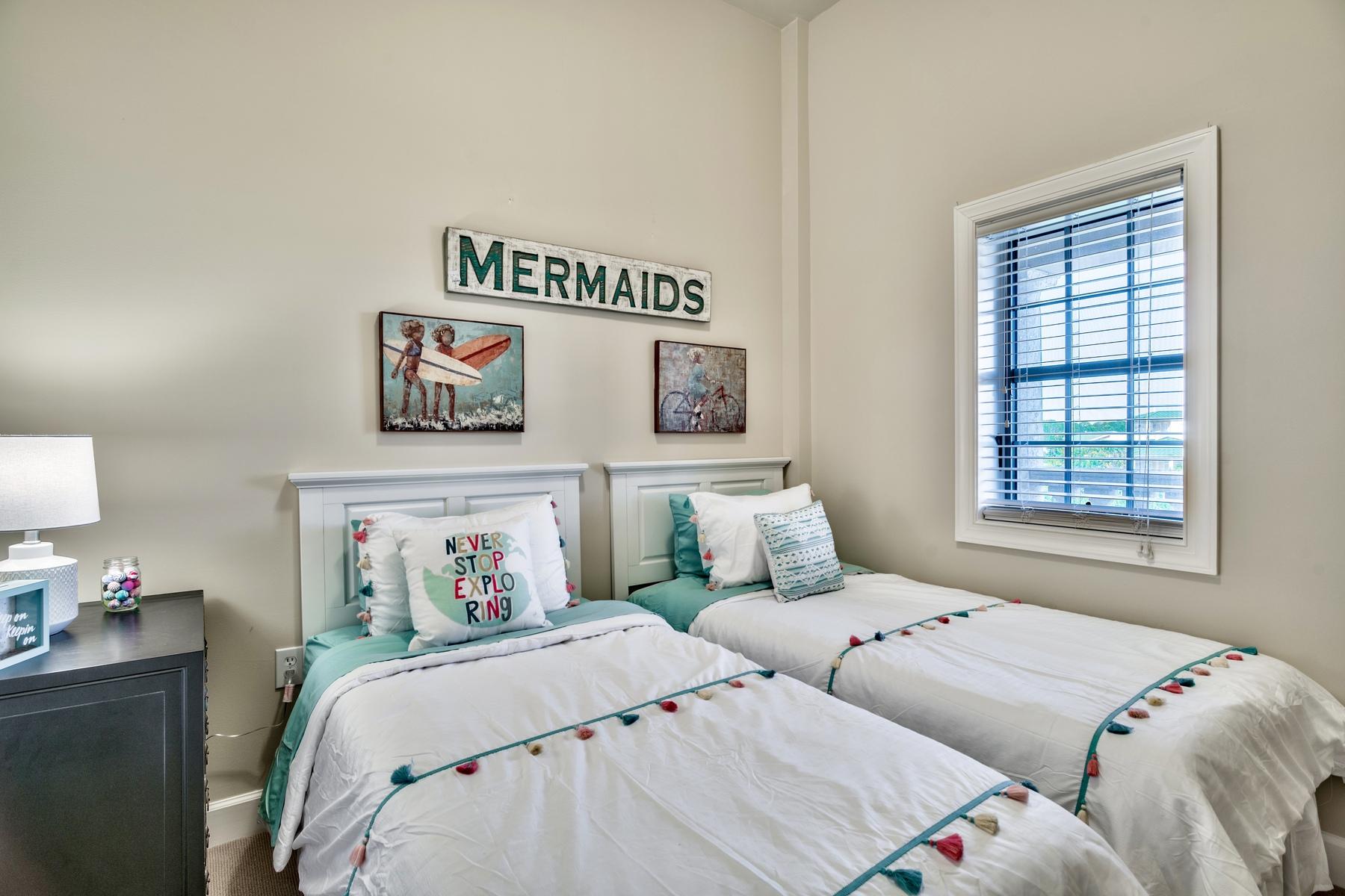 VILLAGE OF SOUTH WALTON BEACH - Residential