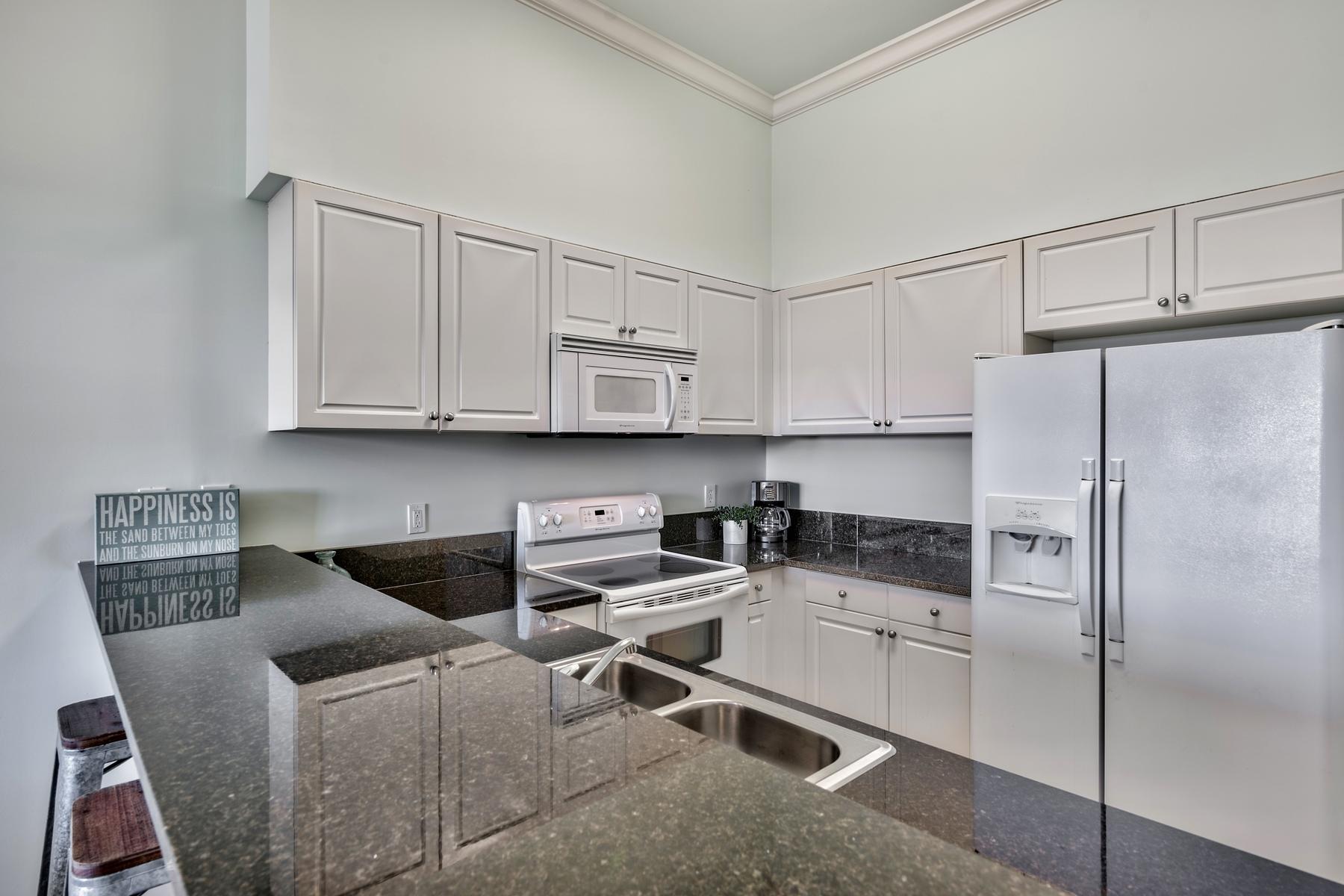 VILLAGE OF SOUTH WALTON BEACH - Residential