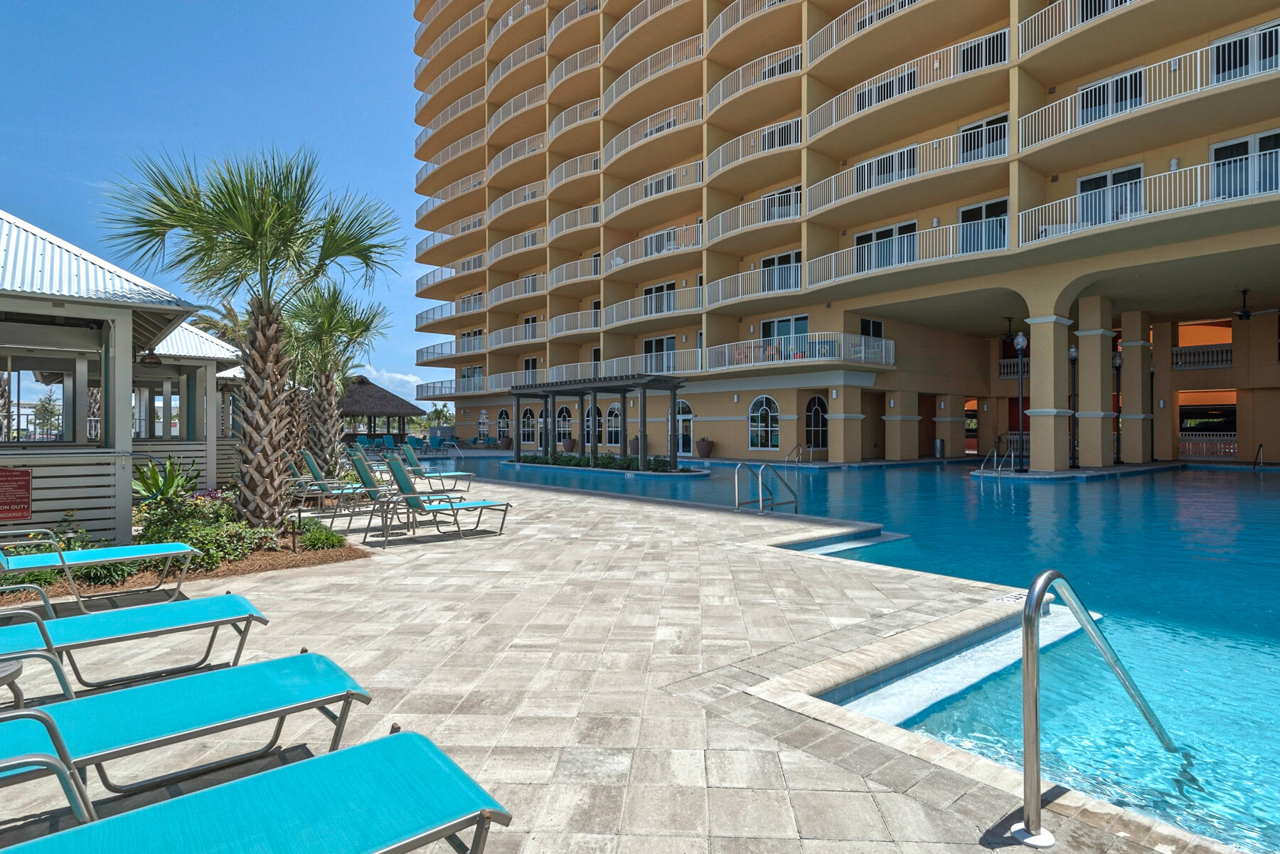 Calypso Towers III - Residential