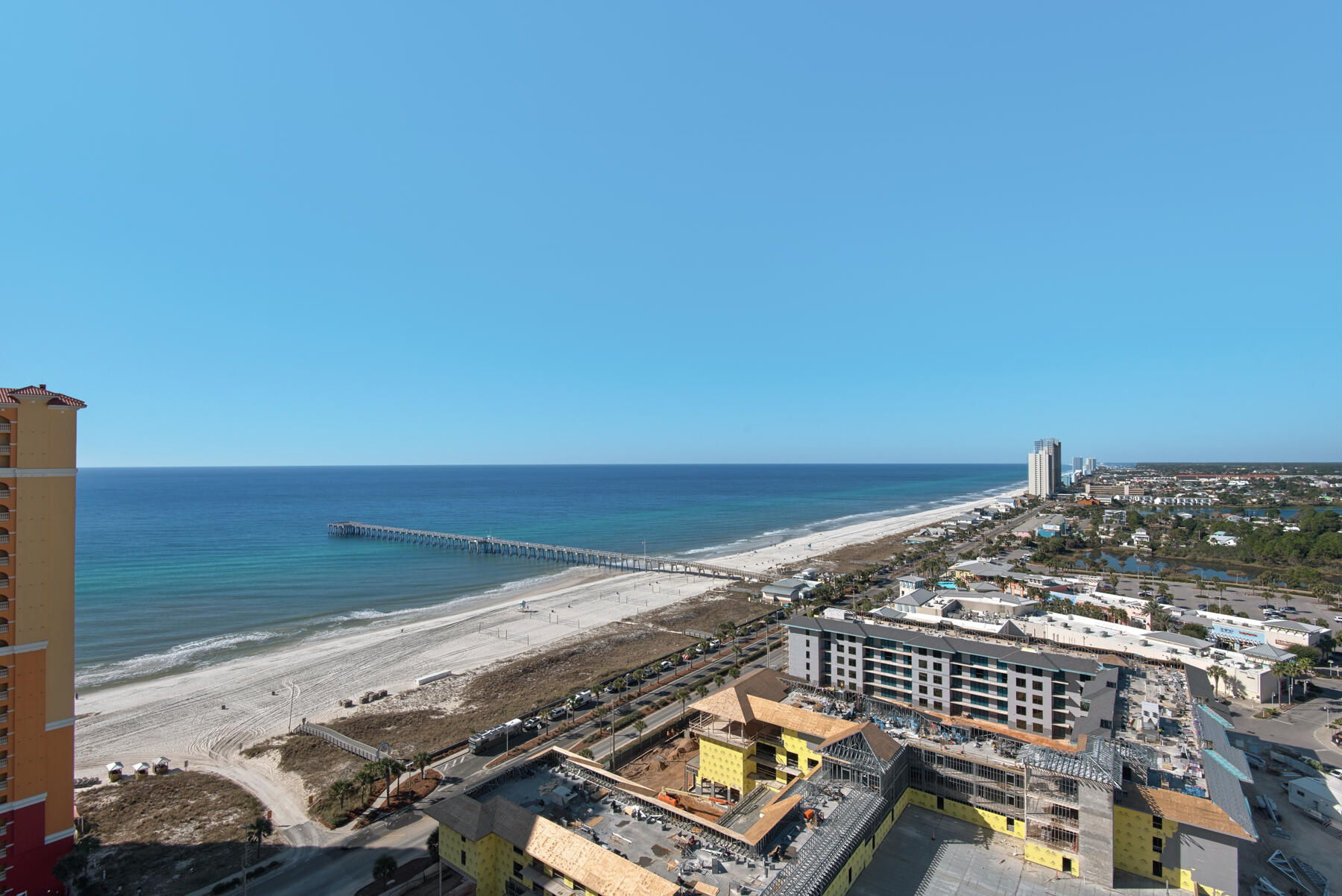 Calypso Towers III - Residential