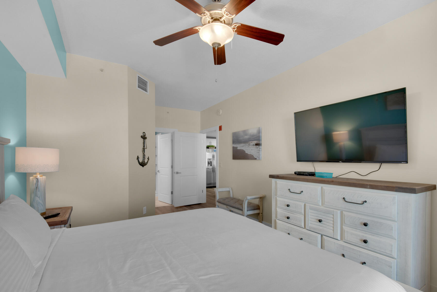 Calypso Towers III - Residential