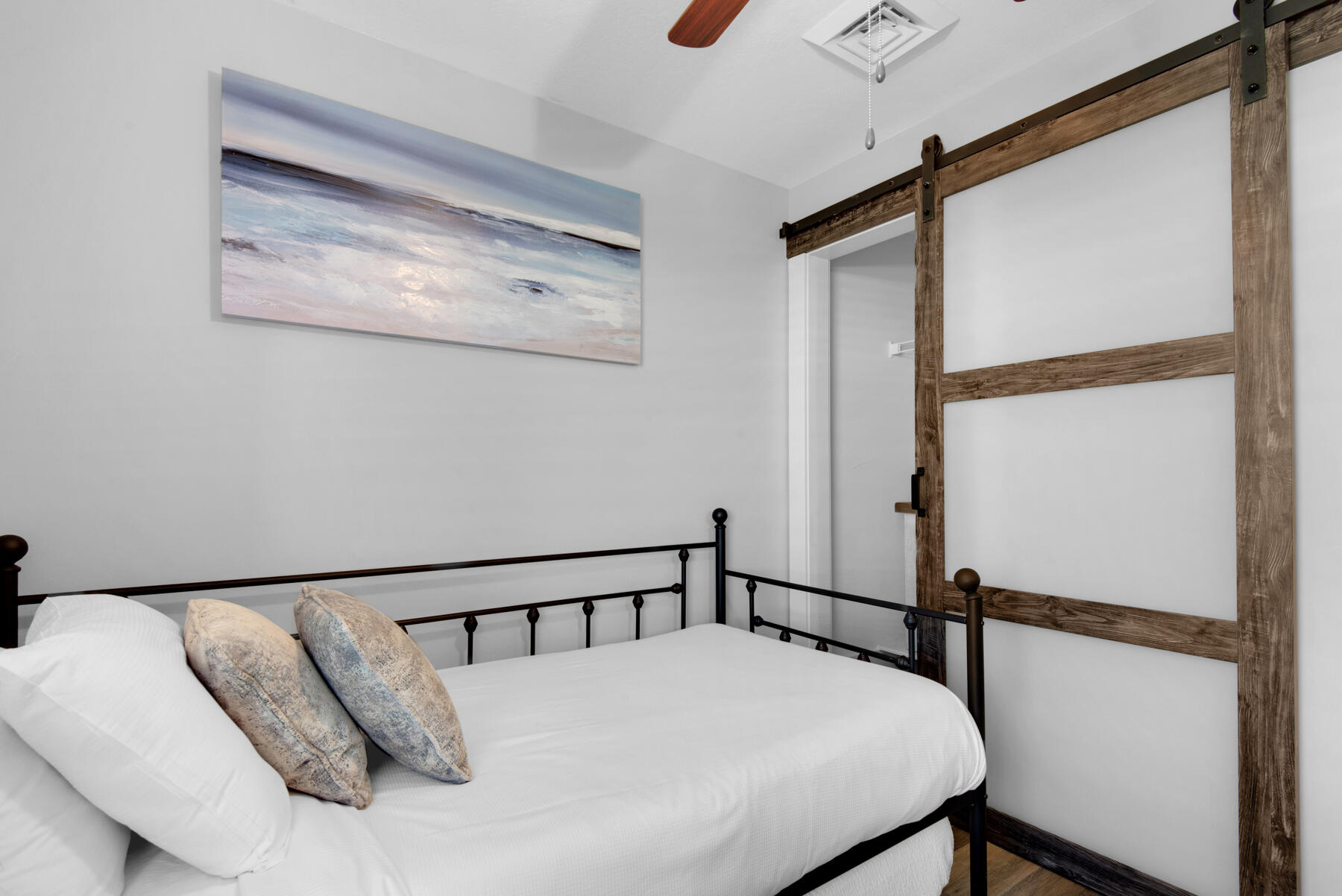 Calypso Towers III - Residential