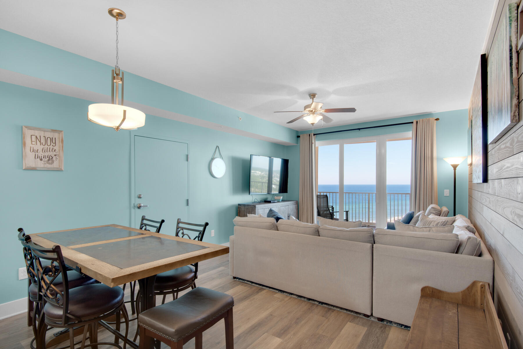 Calypso Towers III - Residential