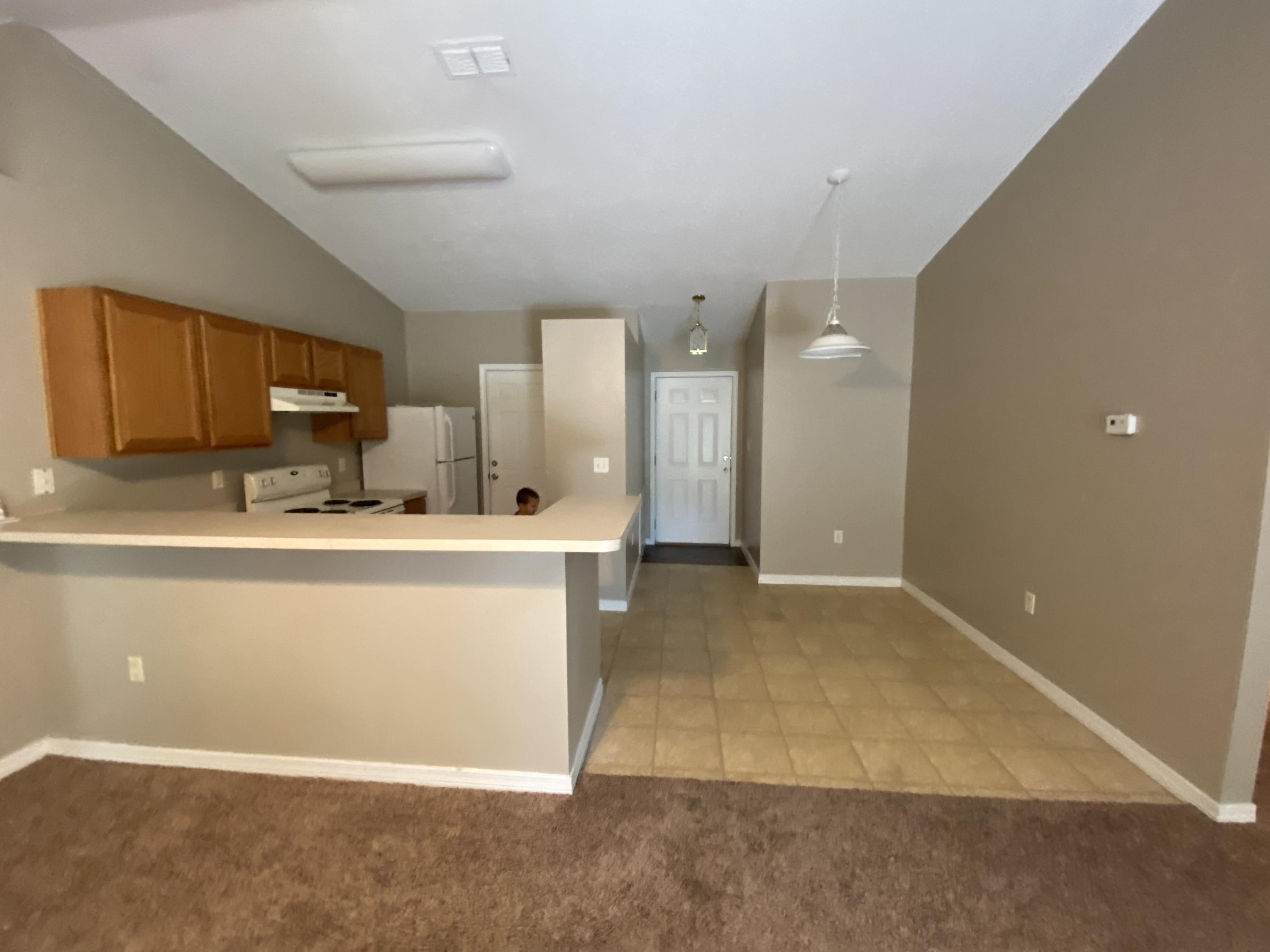 RIDGE CREST PH I - Residential