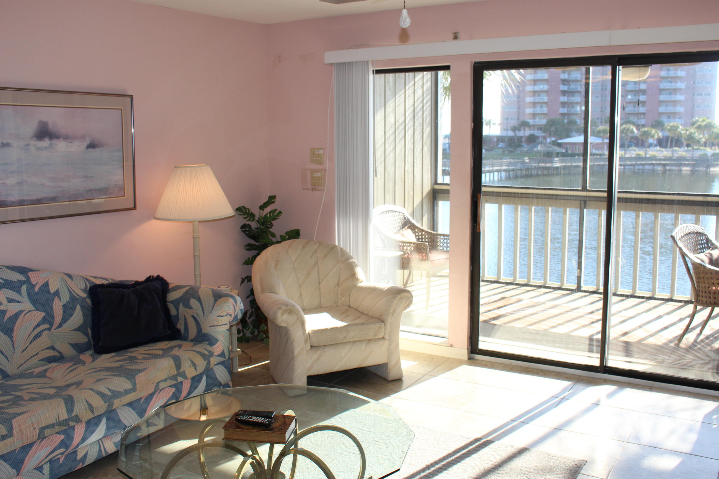 SEASCAPE CONDO PH 7 - Residential