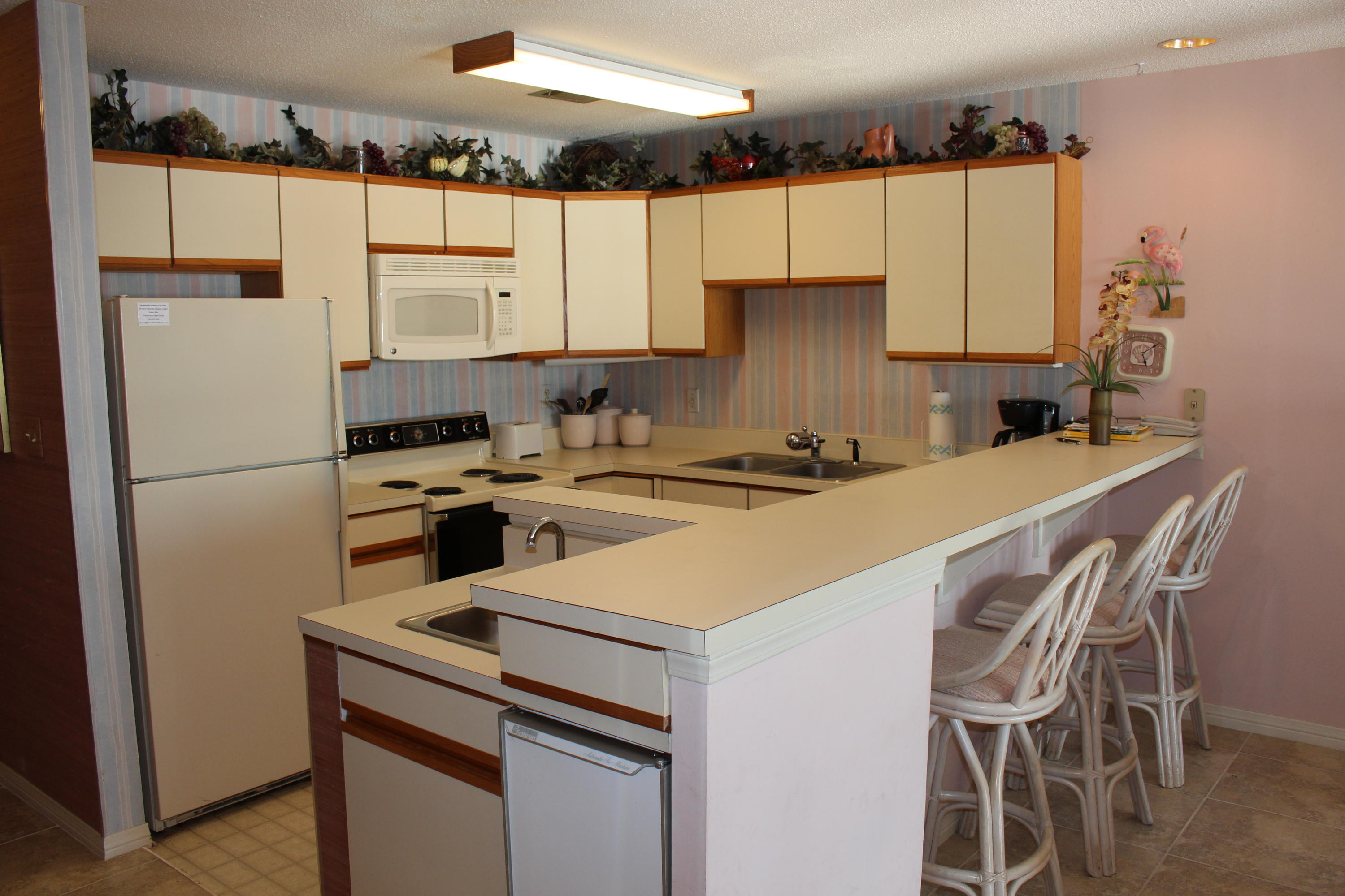 SEASCAPE CONDO PH 7 - Residential