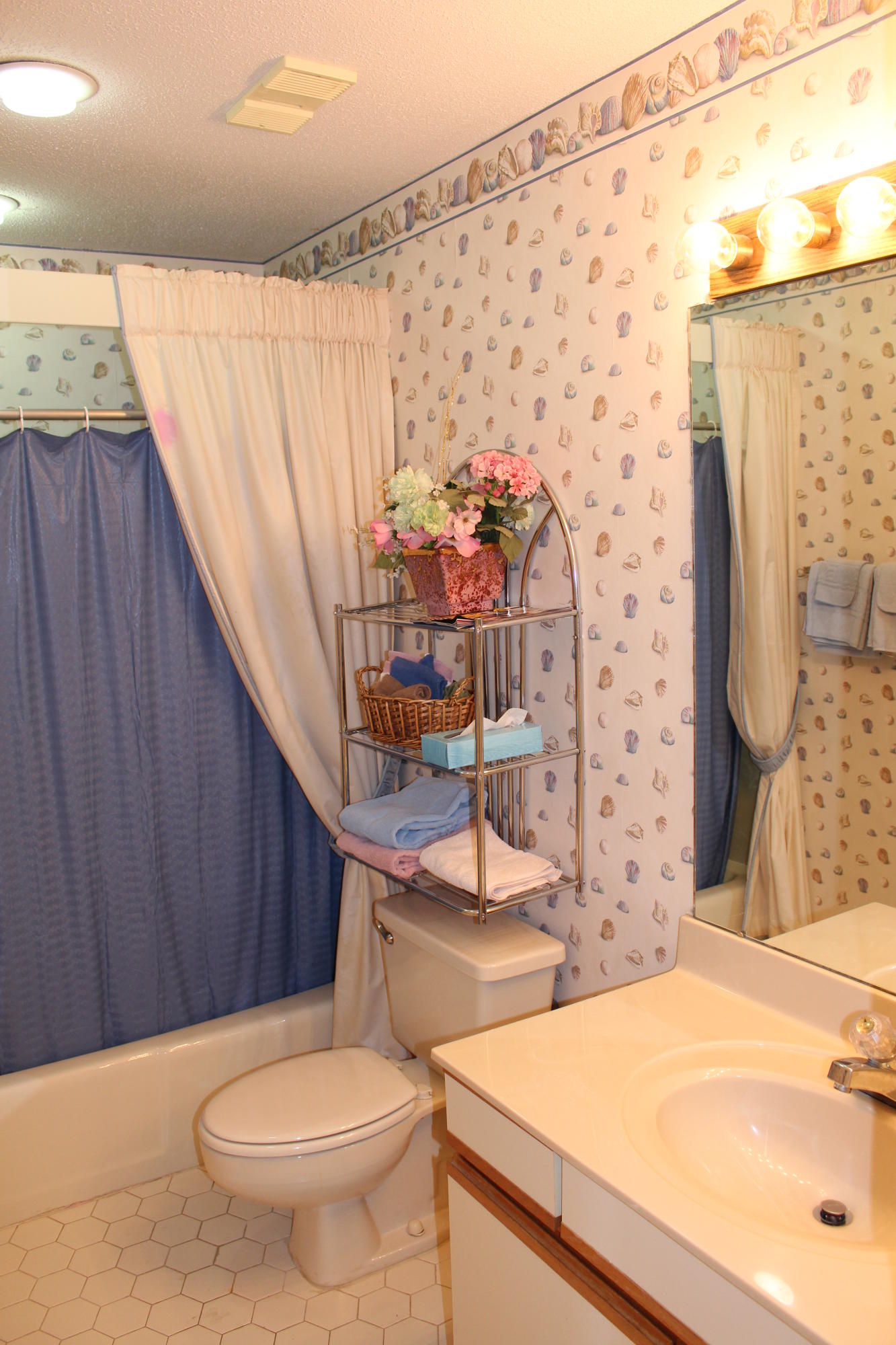 SEASCAPE CONDO PH 7 - Residential