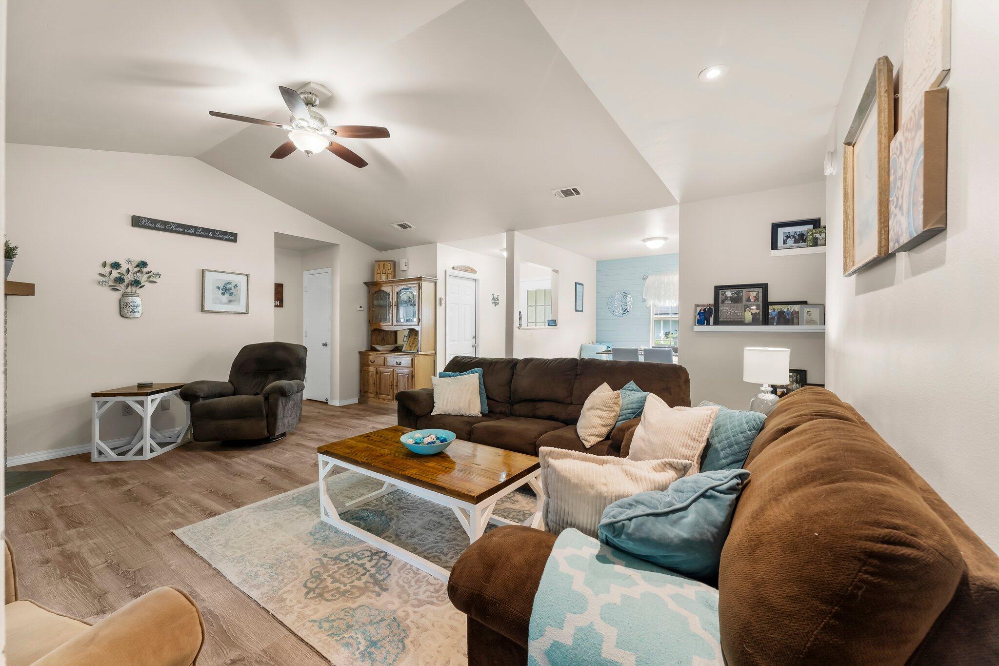 KINGS CROSSING PH 2 - Residential