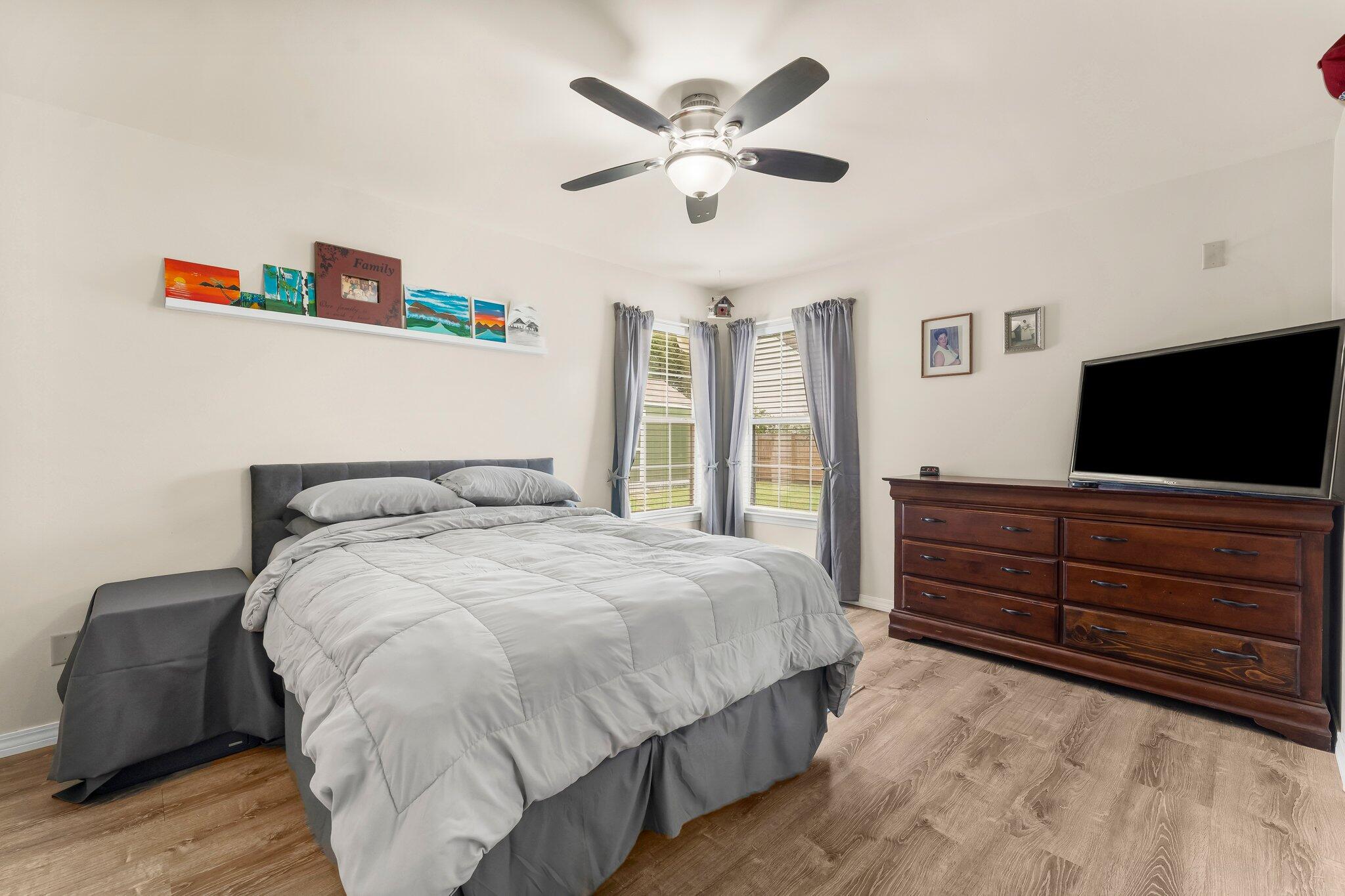 KINGS CROSSING PH 2 - Residential