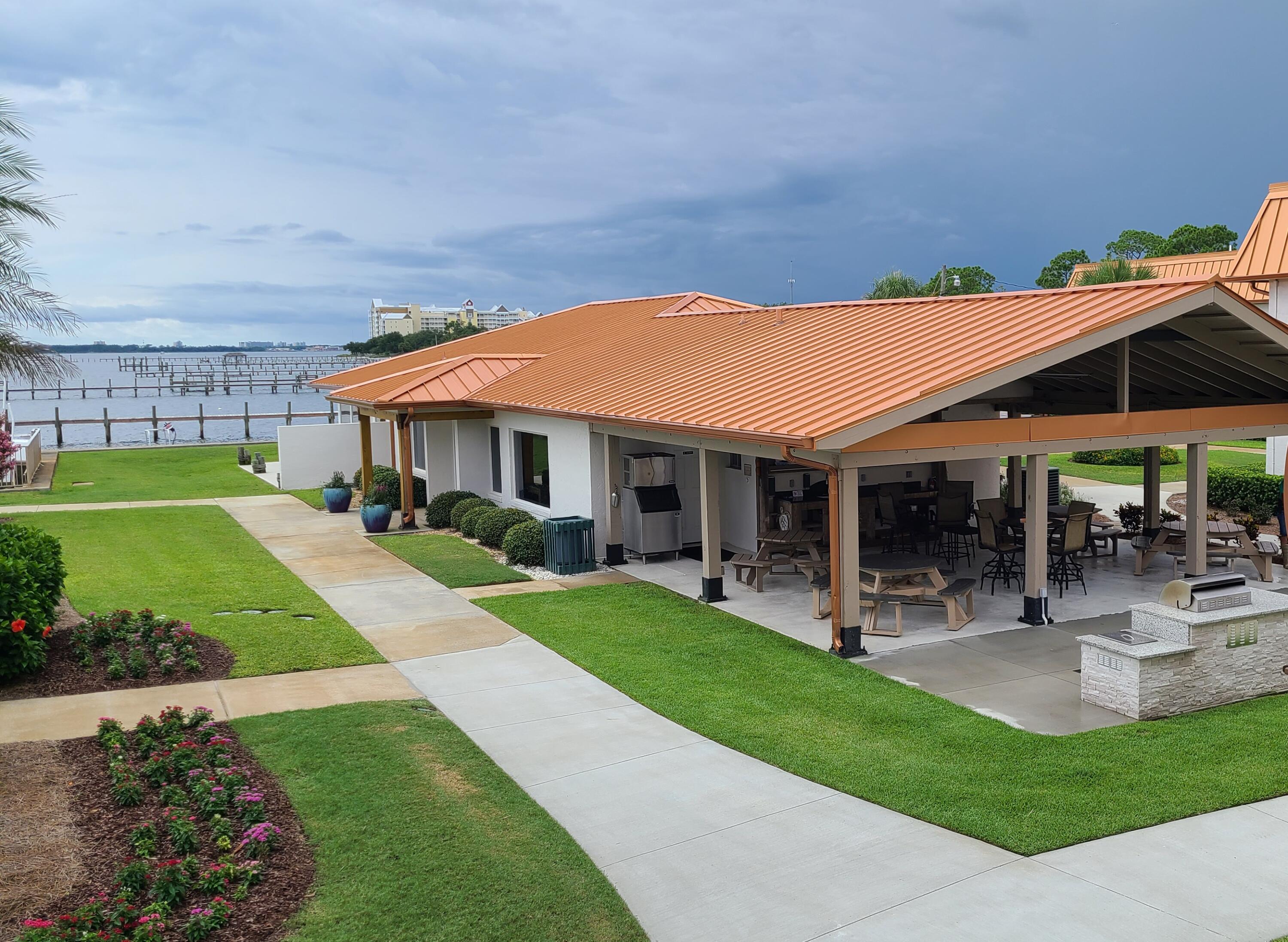 LANDMARK CONDO - Residential