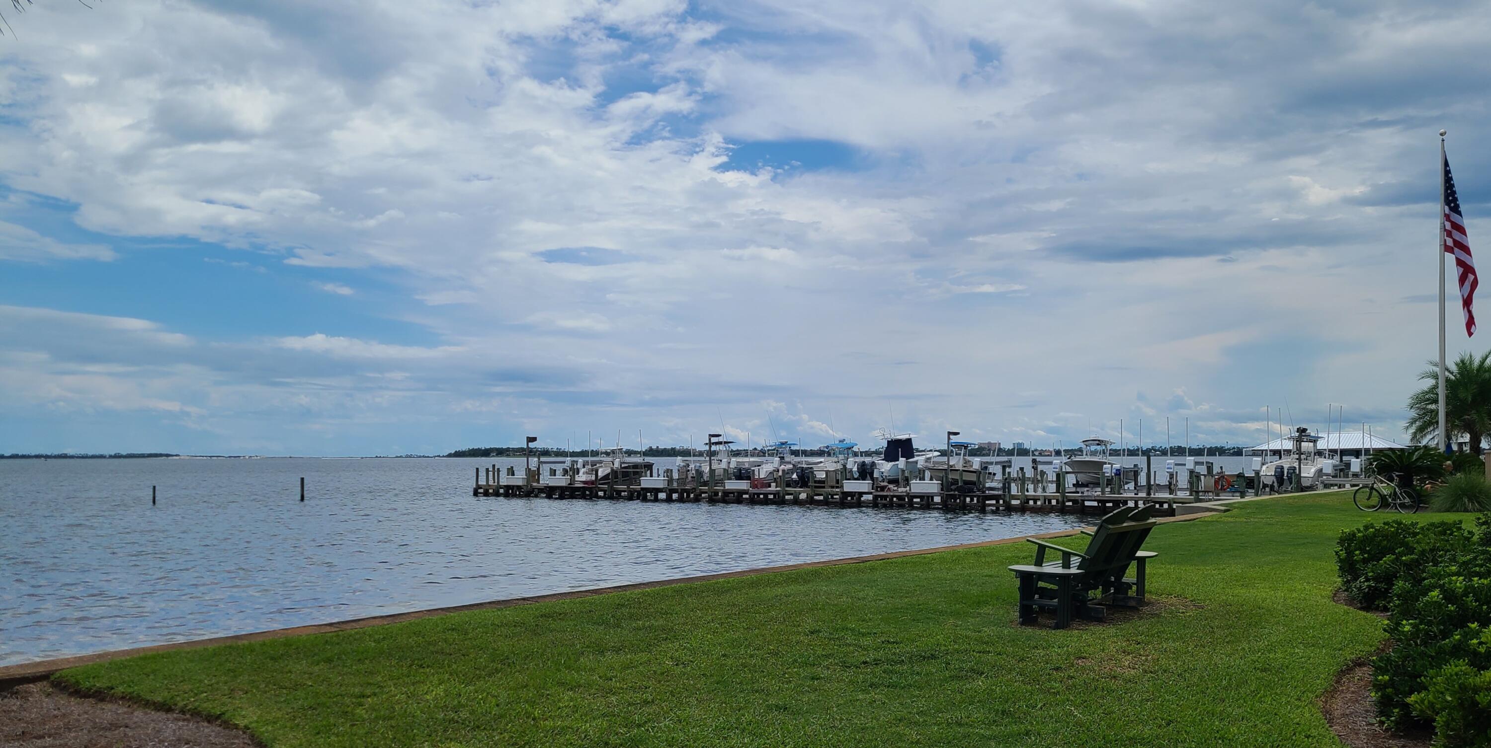 LANDMARK CONDO - Residential