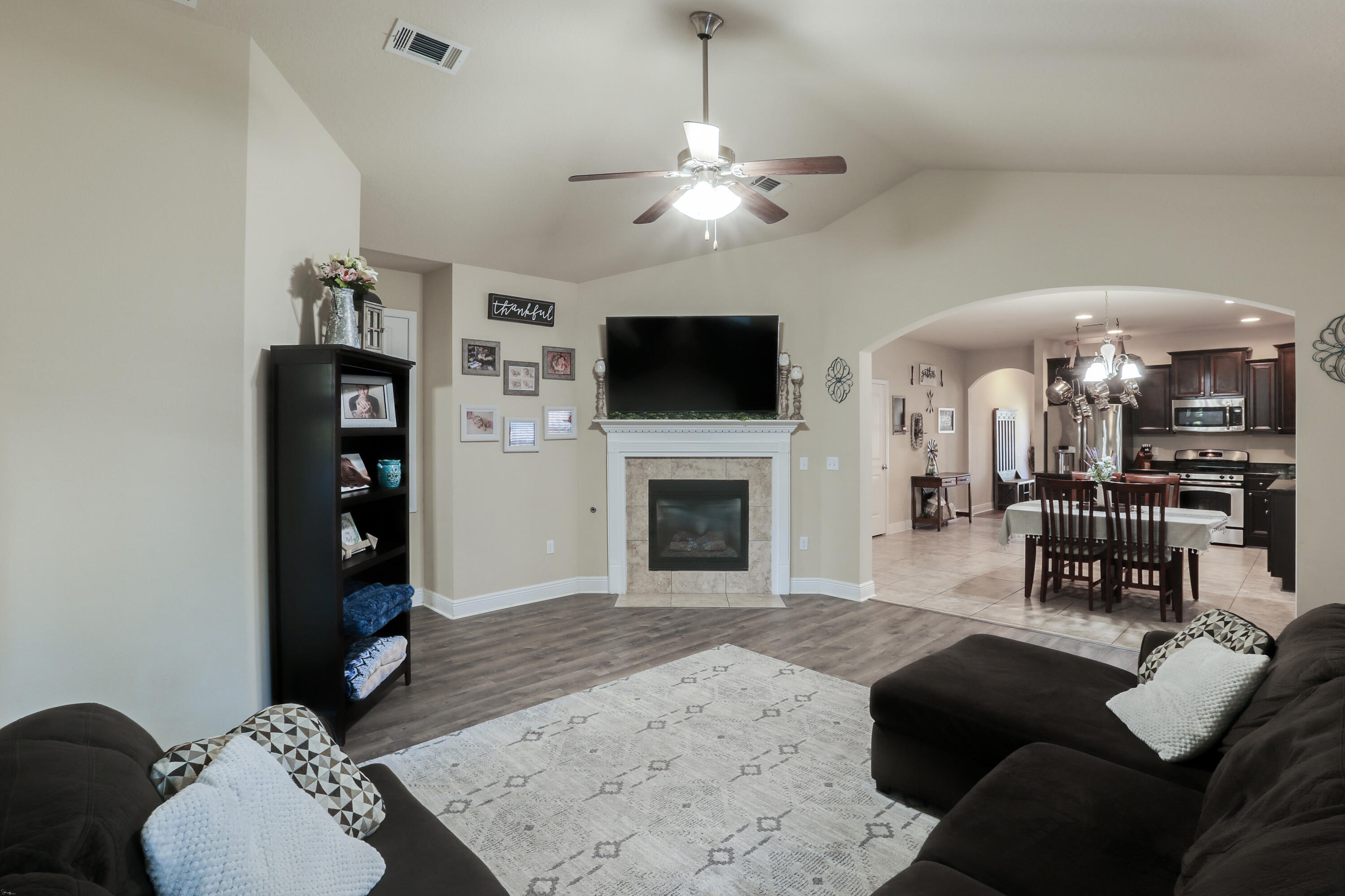 HAMMOCK BAY - Residential