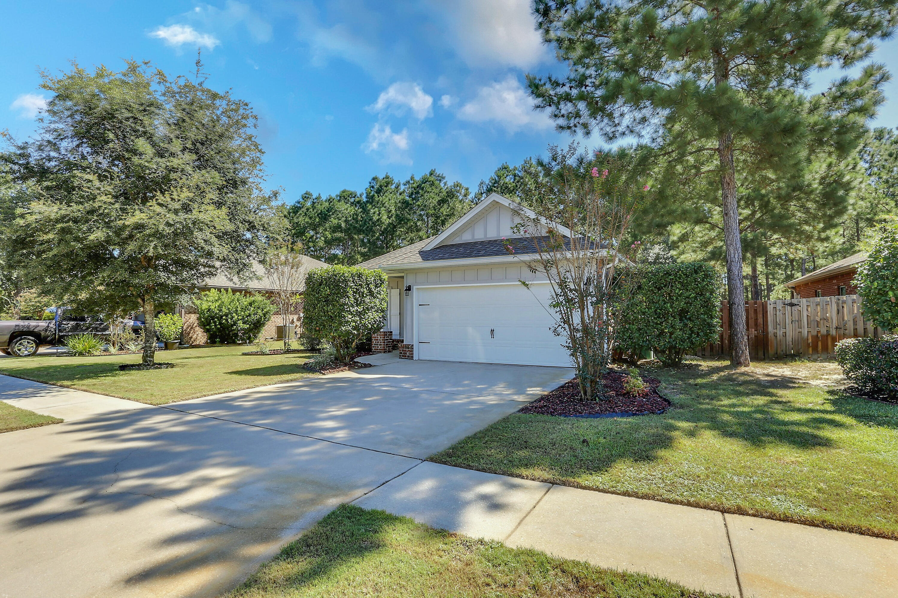 HAMMOCK BAY - Residential