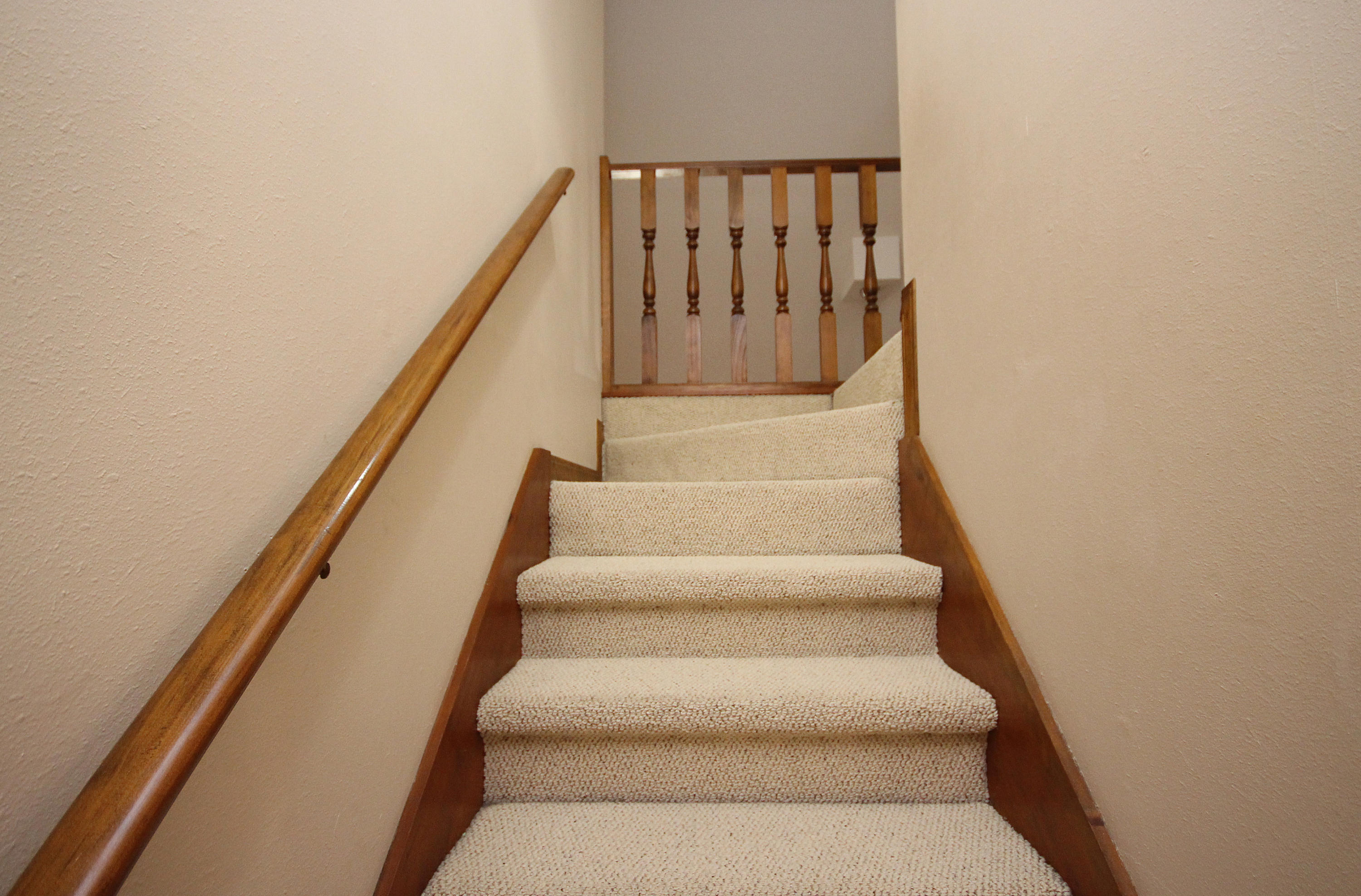 MARY ESTHER MANOR - Residential