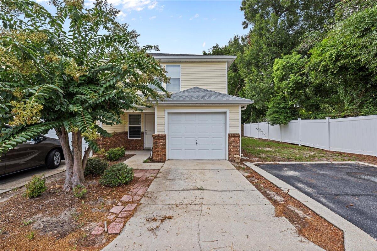*Available now!!!*This townhouse boasts a fantastic floor plan, ideal for entertaining!The downstairs features an open layout, offering clear sightlines from the kitchen to the living room, along with convenient access to the back patio. The kitchen is equipped with stainless steel appliances and a spacious breakfast bar, perfect for casual dining.Upstairs, you'll find two master suites, each featuring generously sized bedrooms and attached full bathrooms for ultimate comfort and privacy.This home also includes a one-car garage and is conveniently located in central Fort Walton Beach providing an easy commute to both Eglin AFB and Hurlburt AFB, as well as quick access to the stunning white sand beaches. **All pets are registered via pet screening, and all assistance animals are verified through the same screening process.**
**Carpet cleaning & Admin Fee charged (if applicable)**
Tenant to verify all data. Please contact Sound Choice Real Estate to schedule a showing- 850-389-8533.
***Approval is based on several factors as follows***
- Rental History and Verification
- Employment History and Verification
- Credit History
- Criminal Background & Terrorist Database Check
- Pet Verification