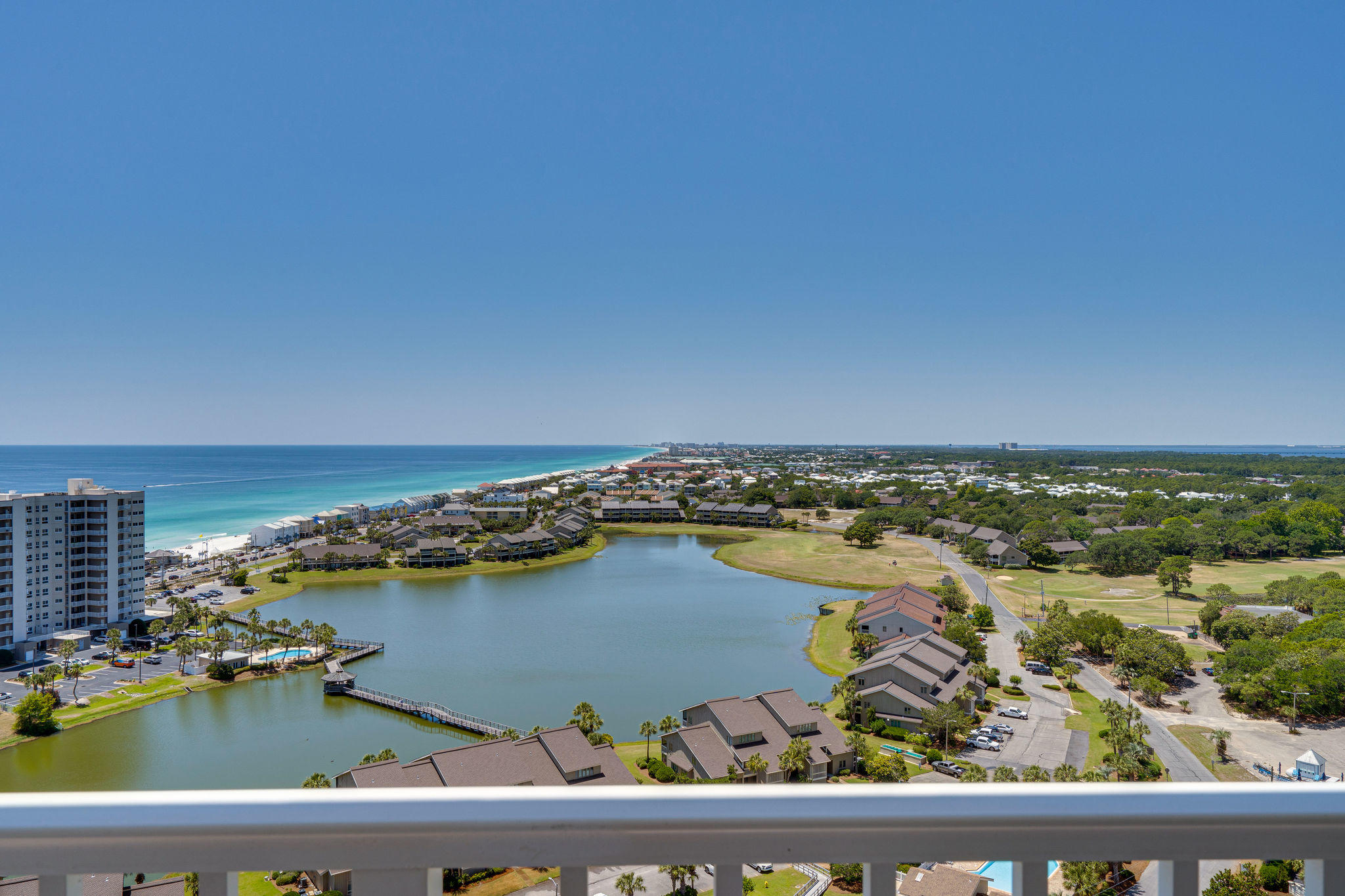 ARIEL DUNES - Residential