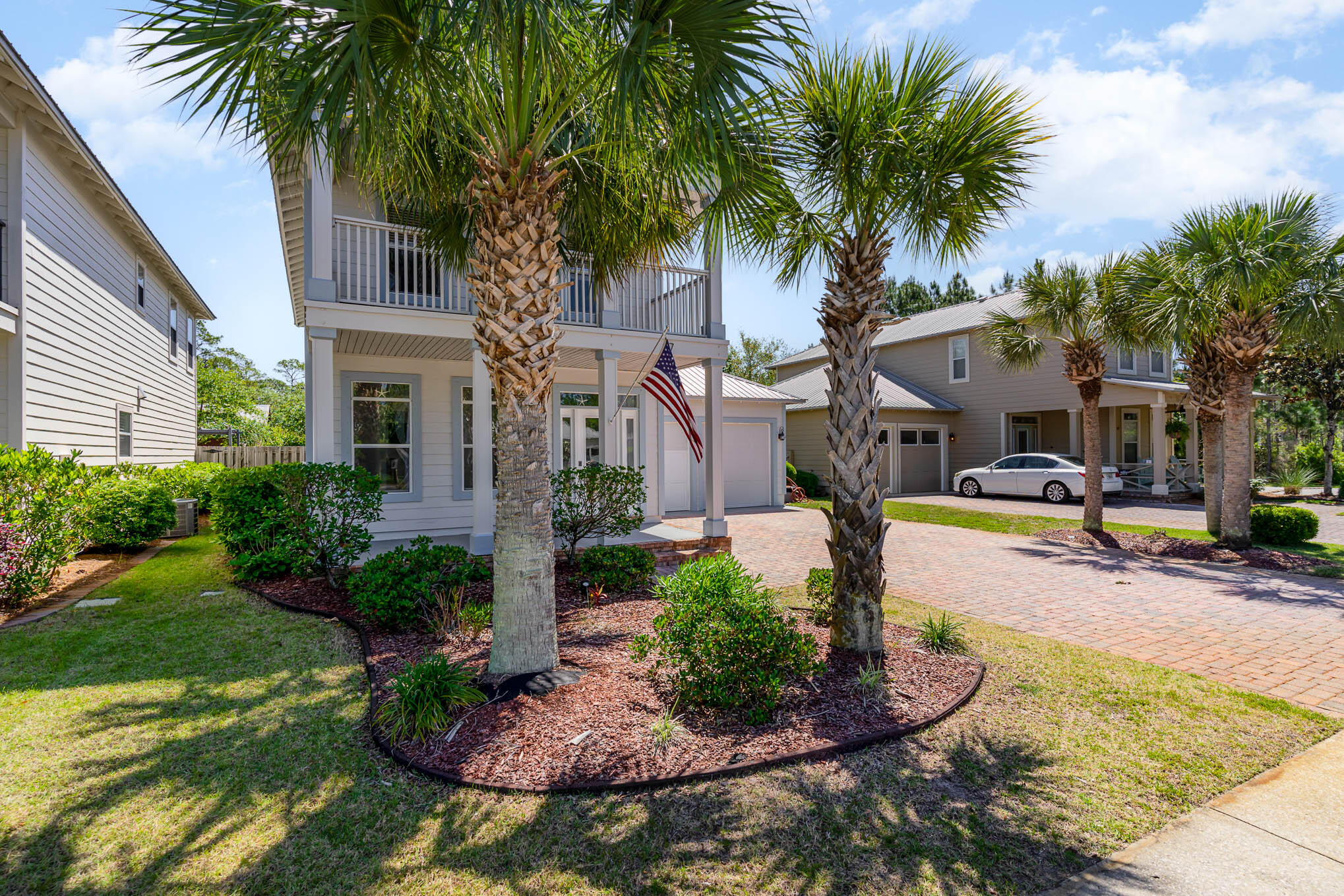 EAGLE BAY - Residential Lease