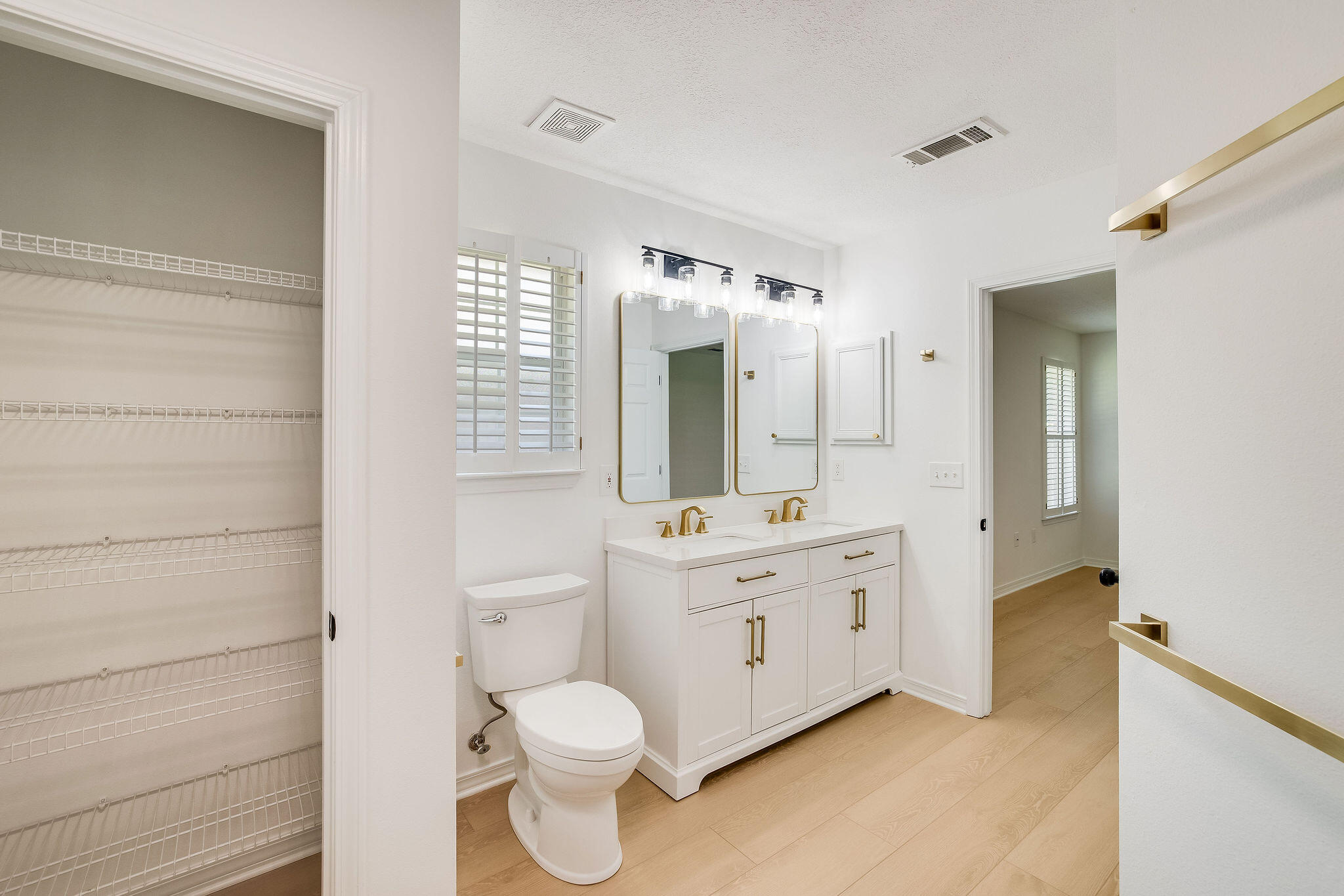 BAYOU LANDING - Residential Lease