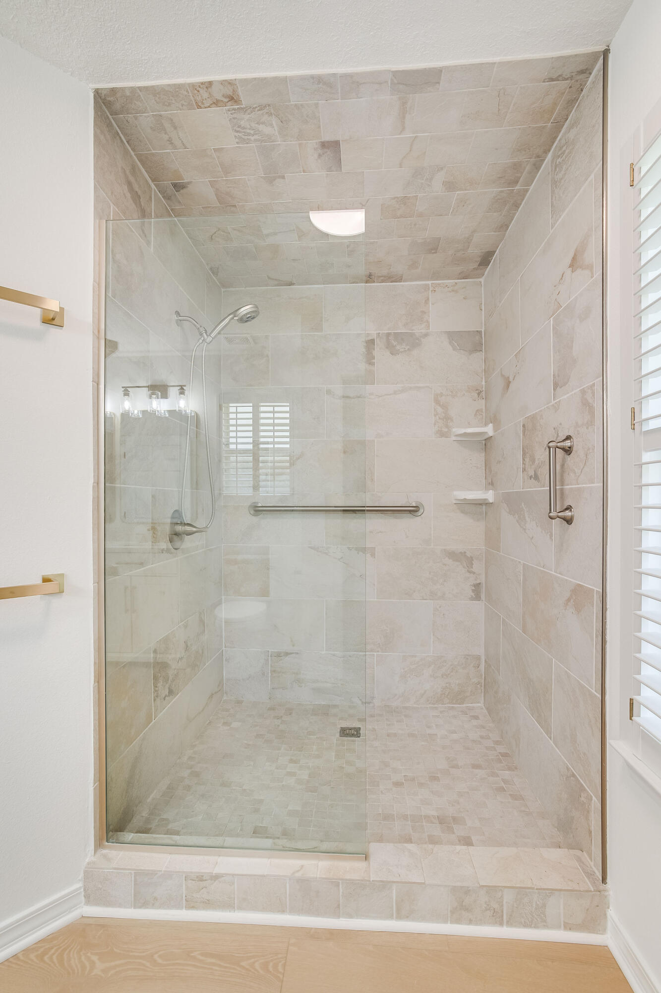 BAYOU LANDING - Residential Lease