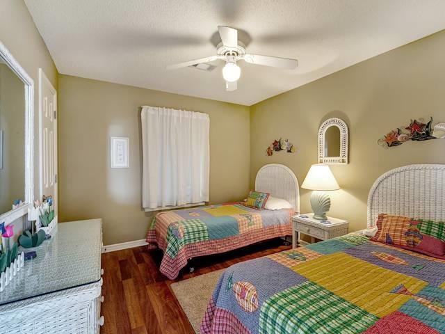 BEACHSIDE VILLAS CONDO - Residential