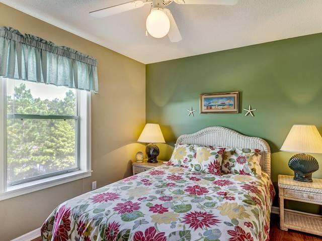 BEACHSIDE VILLAS CONDO - Residential