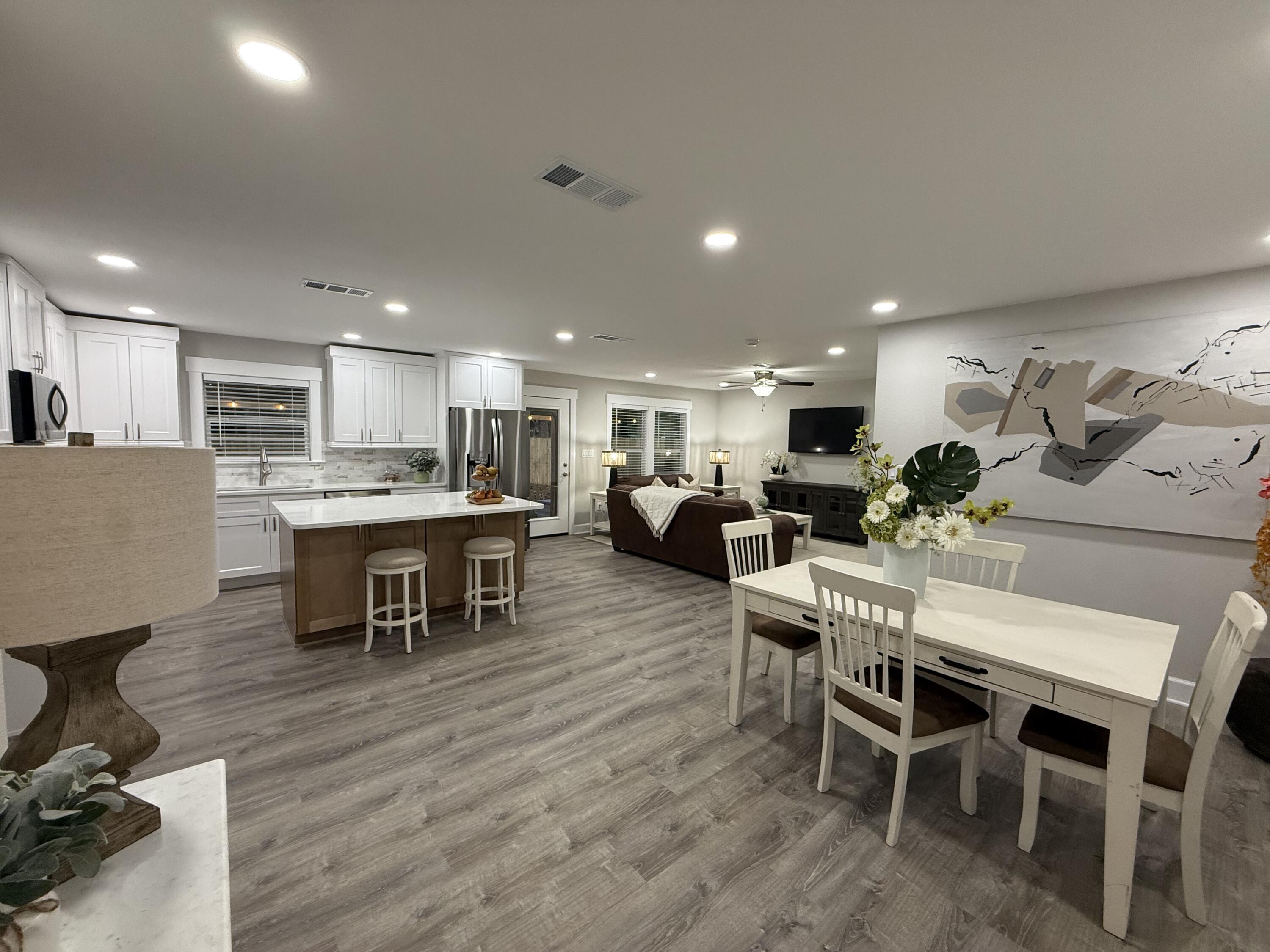 WYNNEHAVEN BEACH EST - Residential