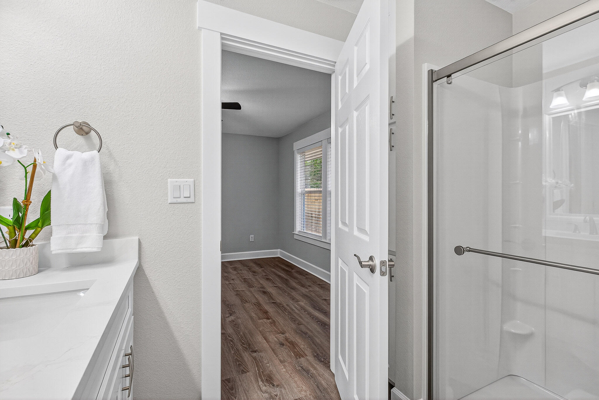 WYNNEHAVEN BEACH EST - Residential