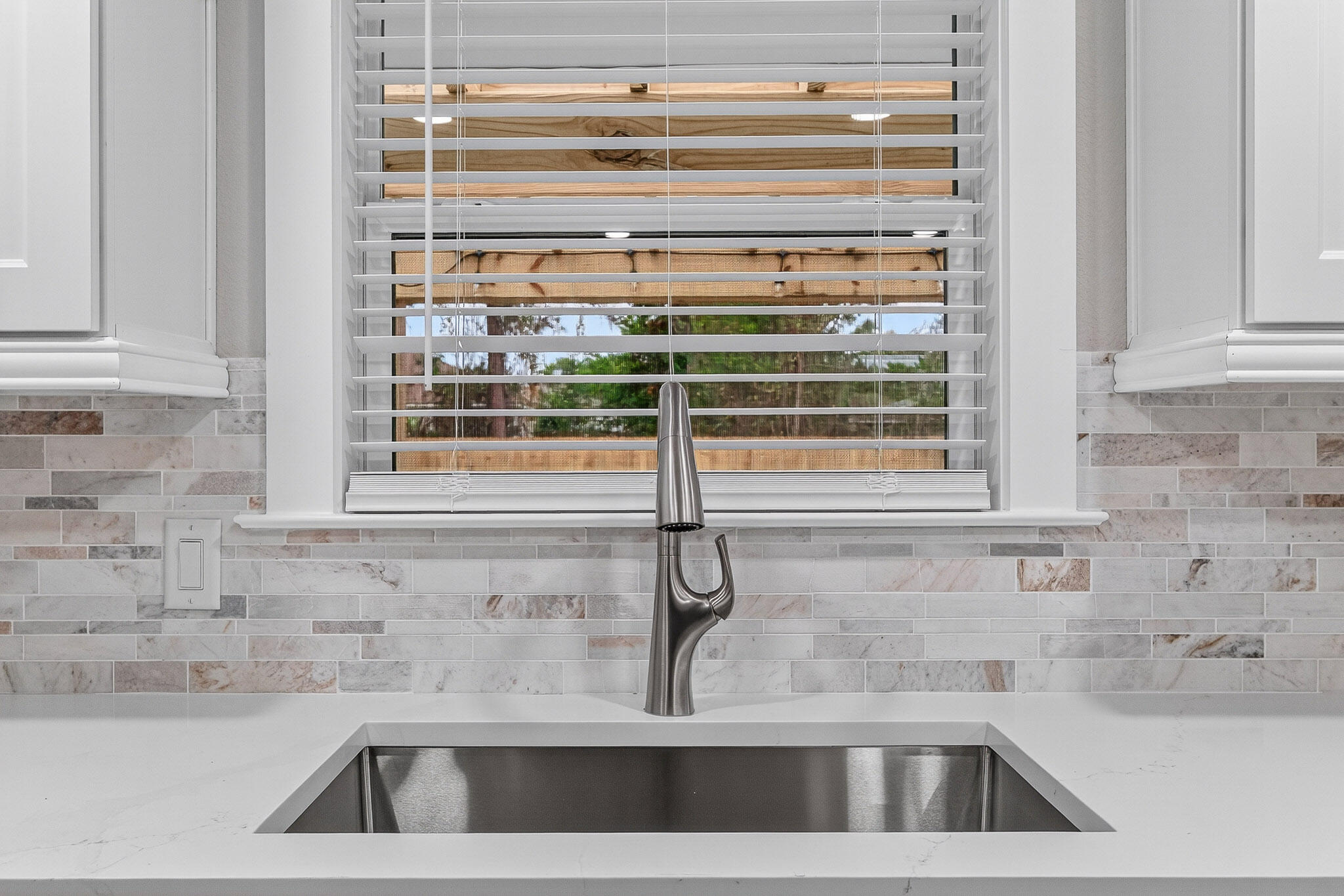 WYNNEHAVEN BEACH EST - Residential