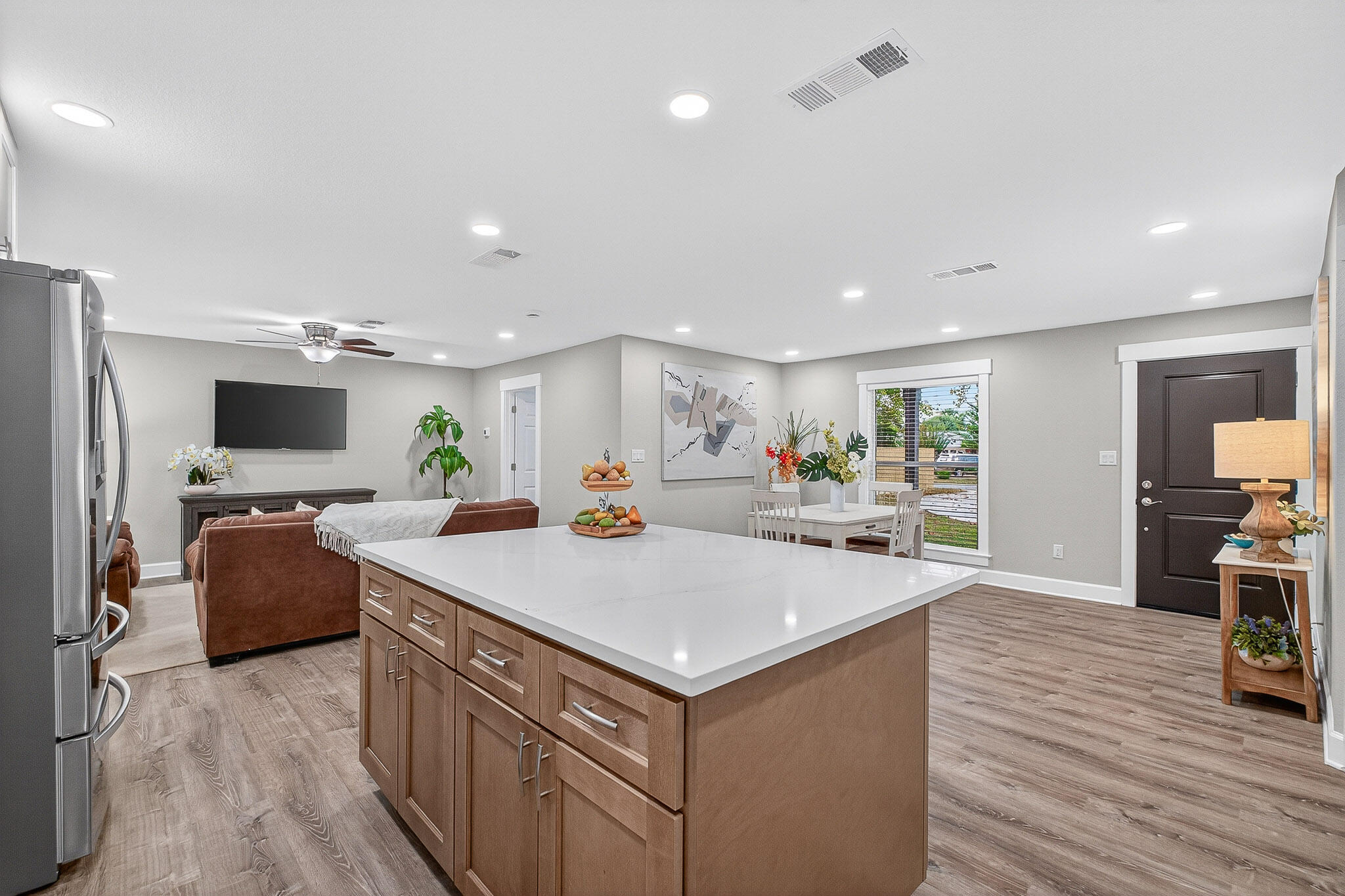 WYNNEHAVEN BEACH EST - Residential