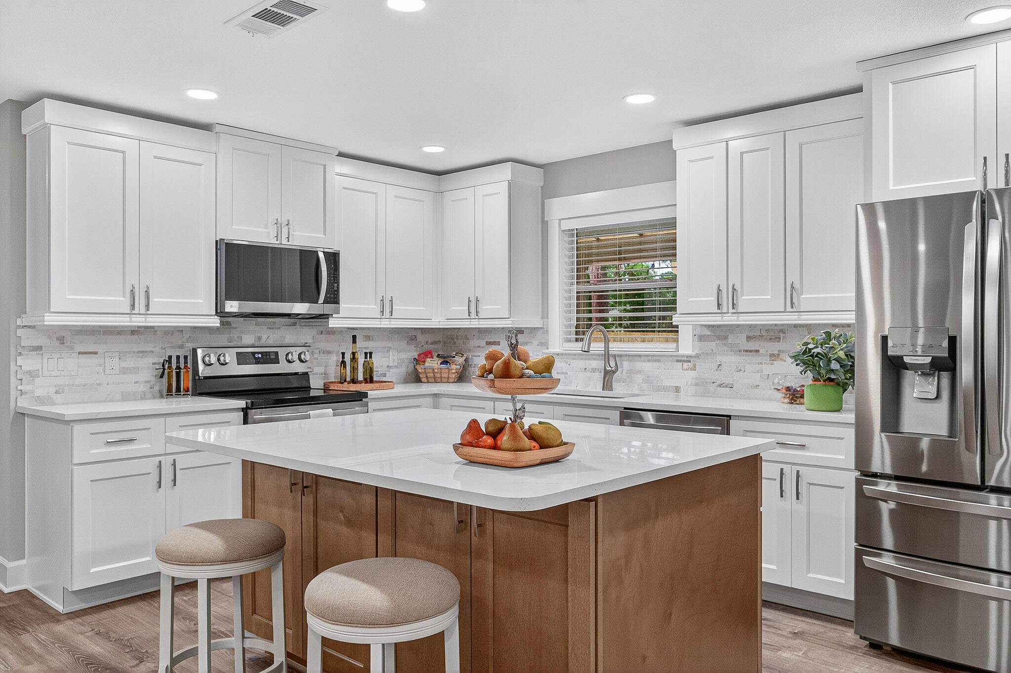 WYNNEHAVEN BEACH EST - Residential