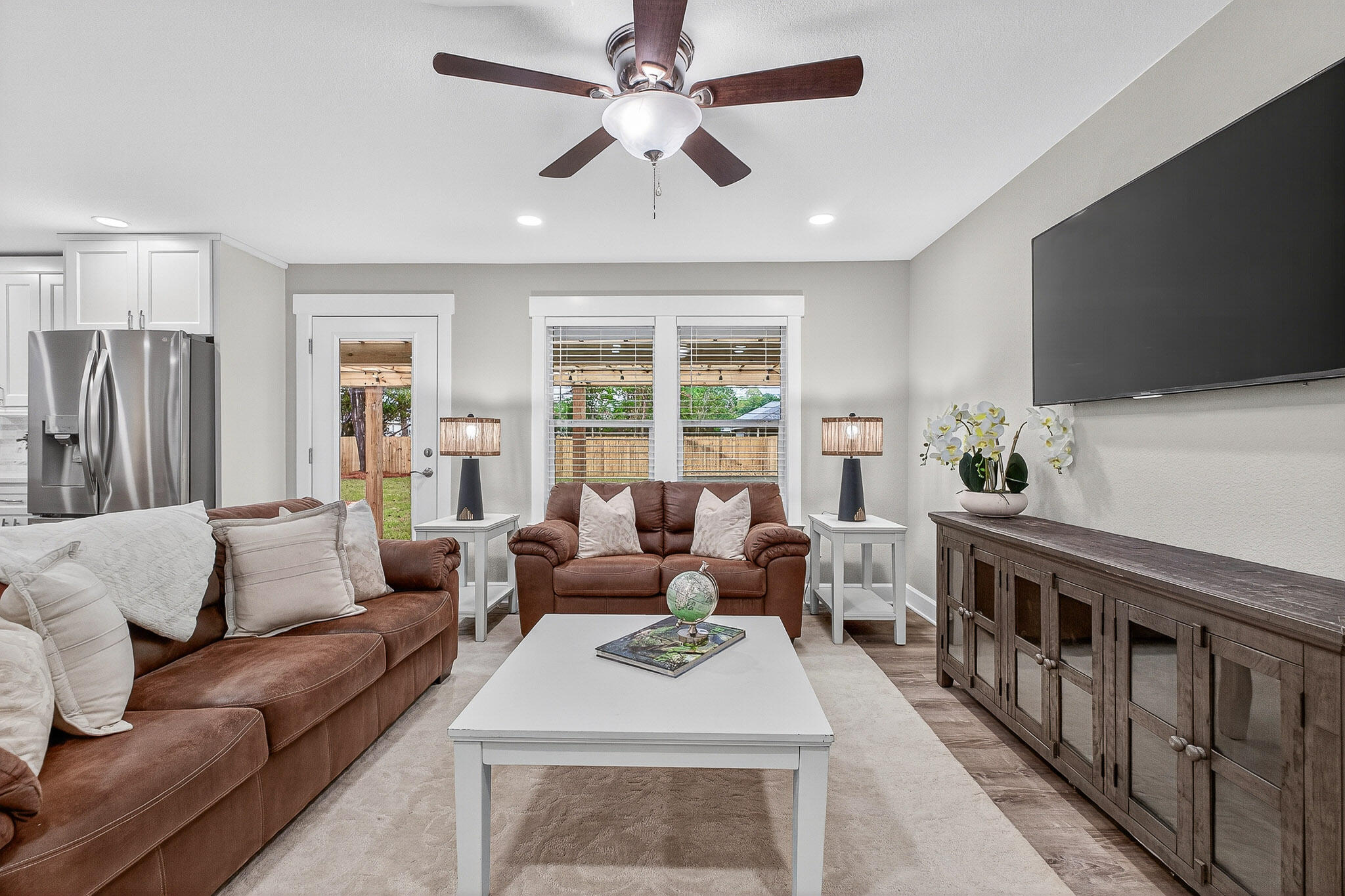 WYNNEHAVEN BEACH EST - Residential