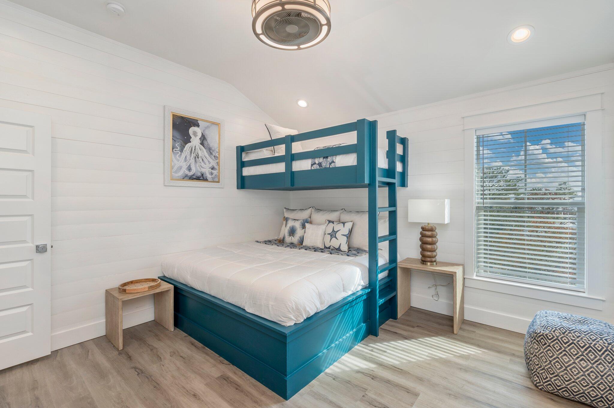 EASTERN LAKE S/D - Residential