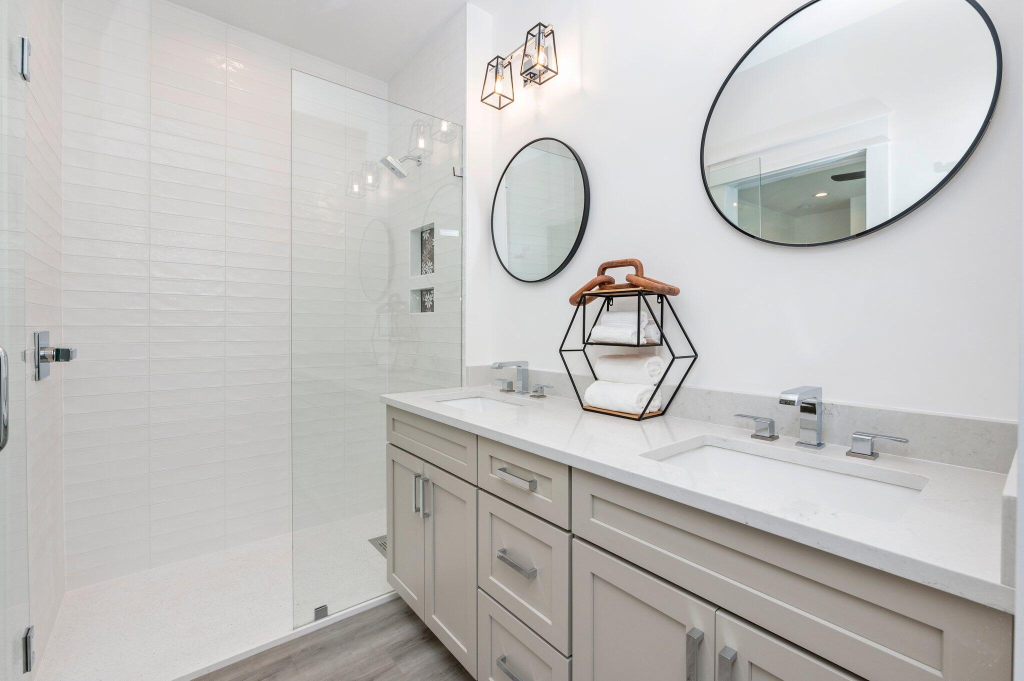 EASTERN LAKE S/D - Residential