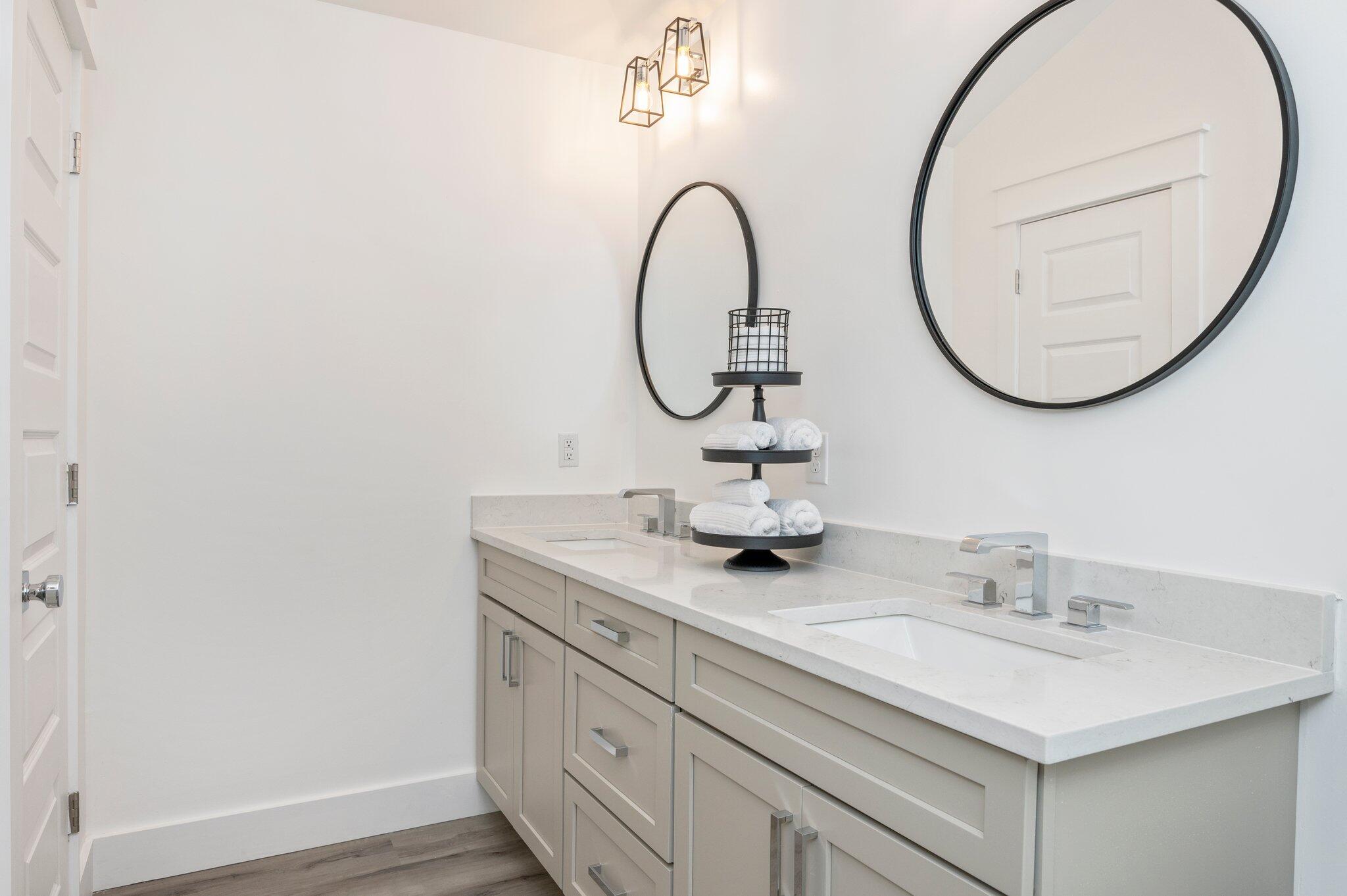 EASTERN LAKE S/D - Residential