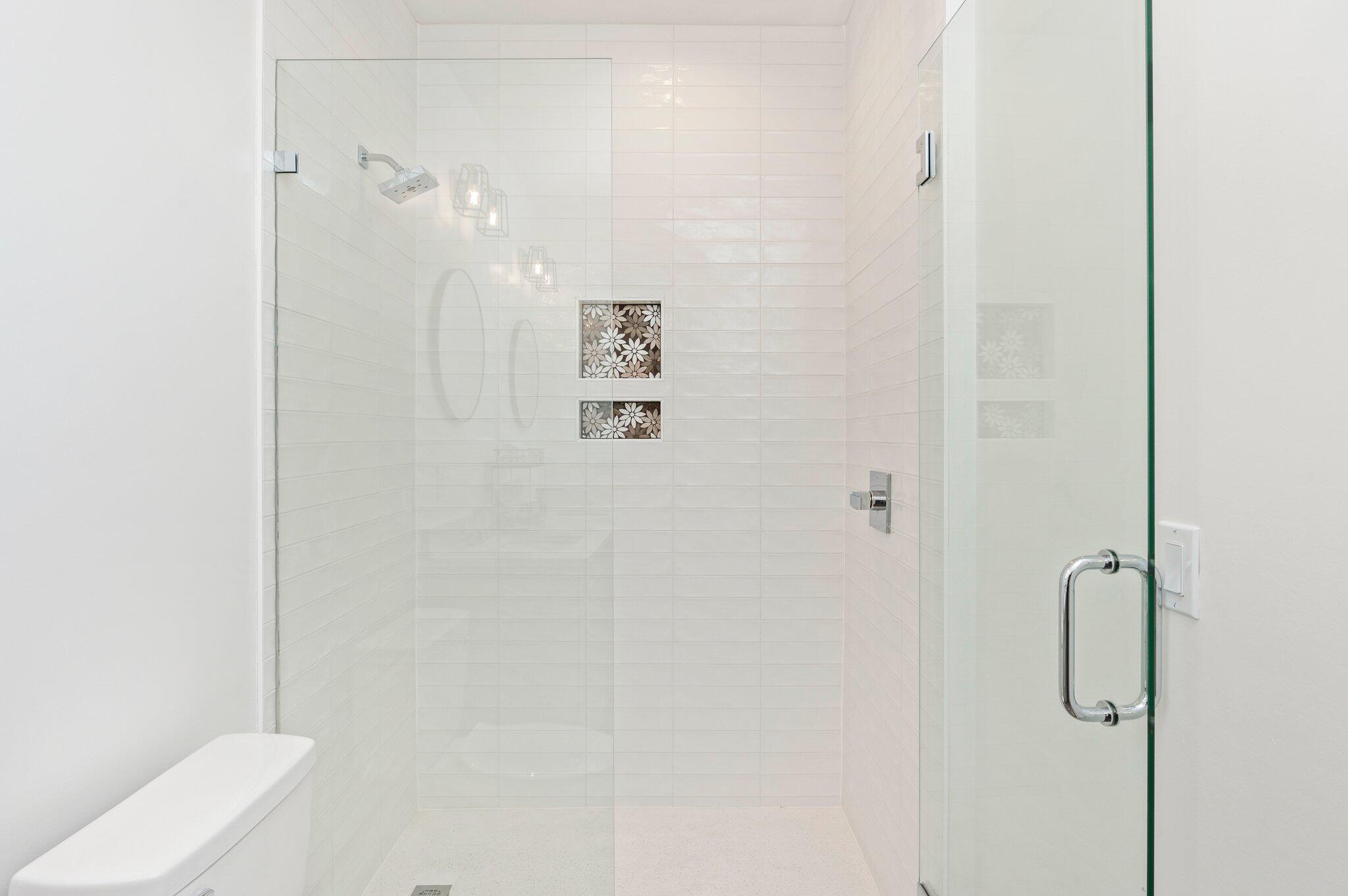 EASTERN LAKE S/D - Residential