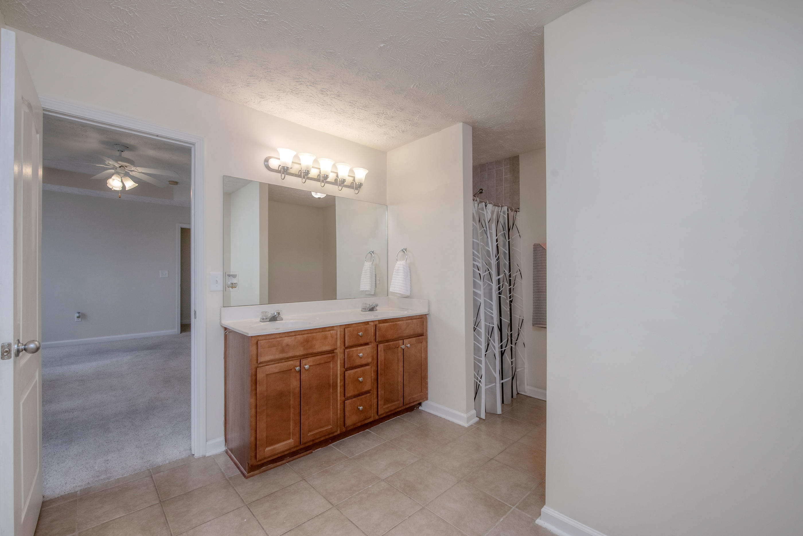 Lake Silver 1st Addn - Residential